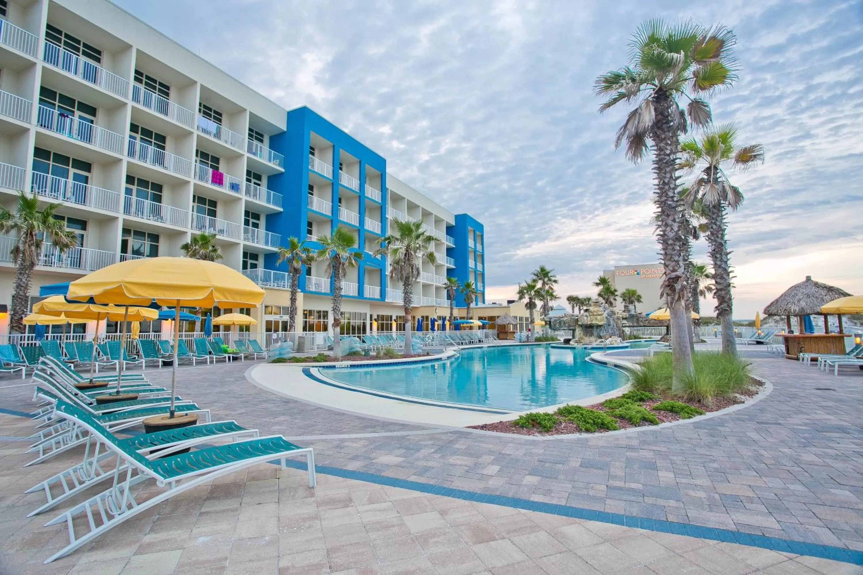 Swimming pool in Holiday Inn Resort Fort Walton Beach by IHG
