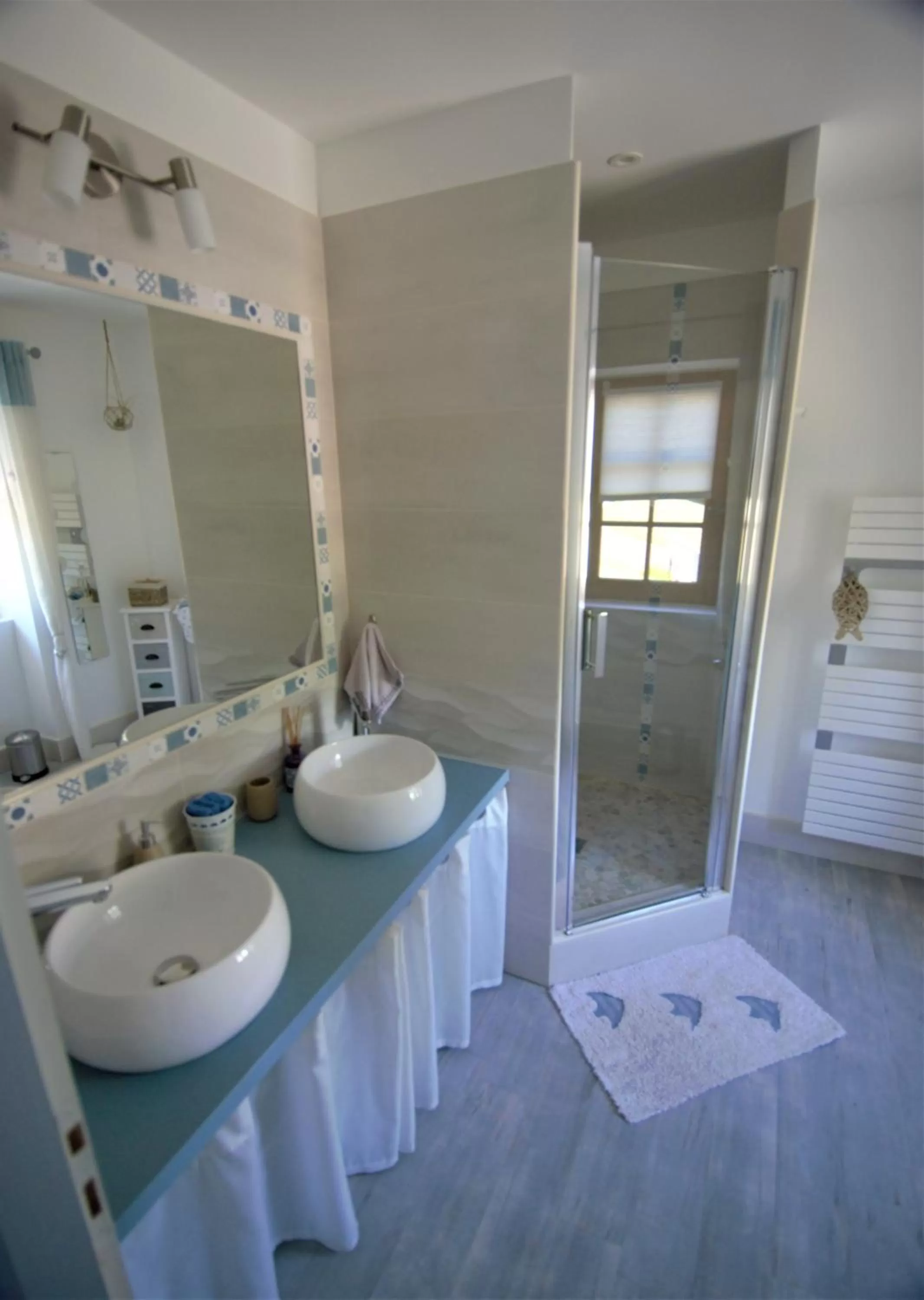 Bathroom in B&B Des Histoires d'Anges - Côté Jardin - Accueil Vélo