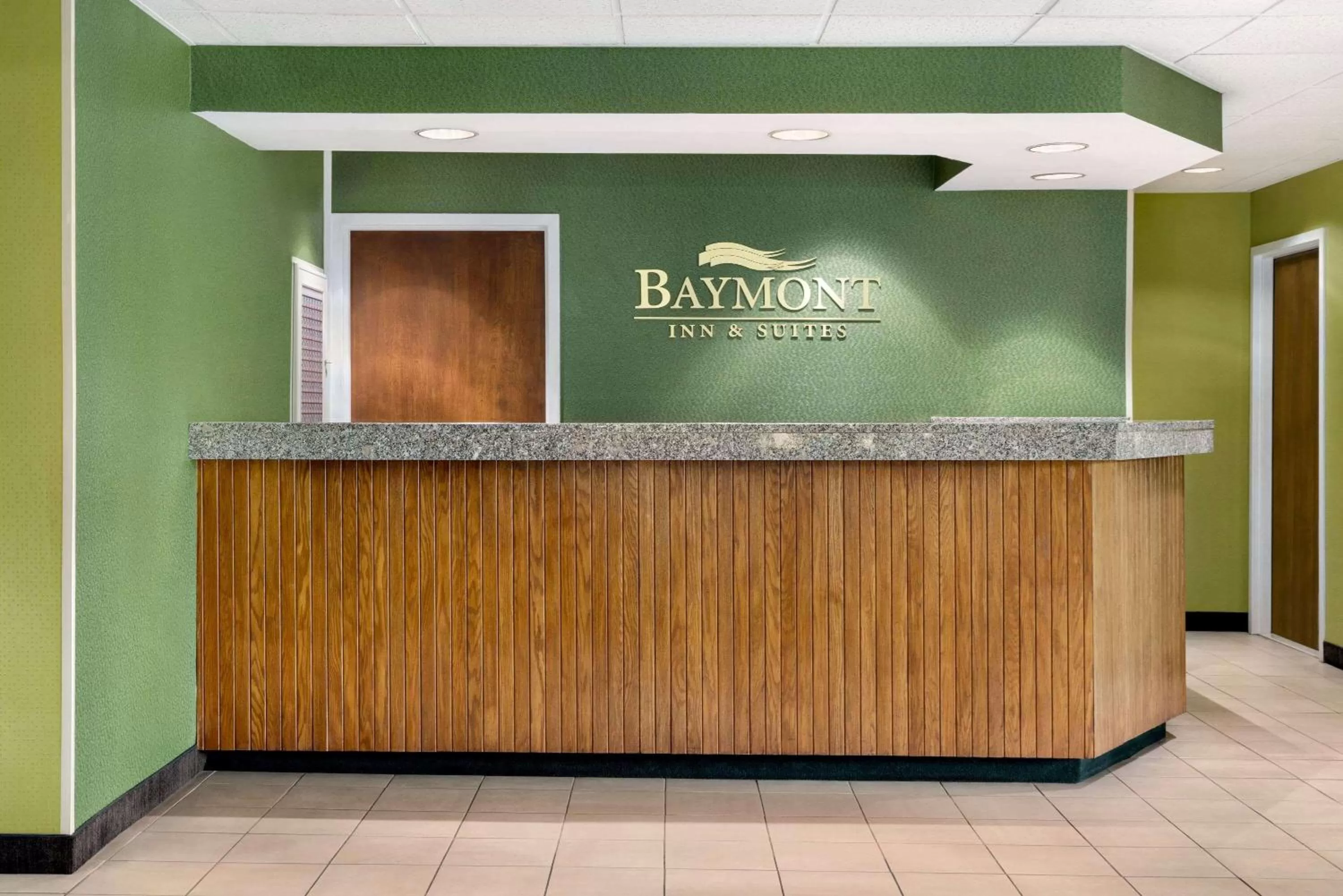 Lobby or reception in Baymont by Wyndham North Dartmouth Fall River