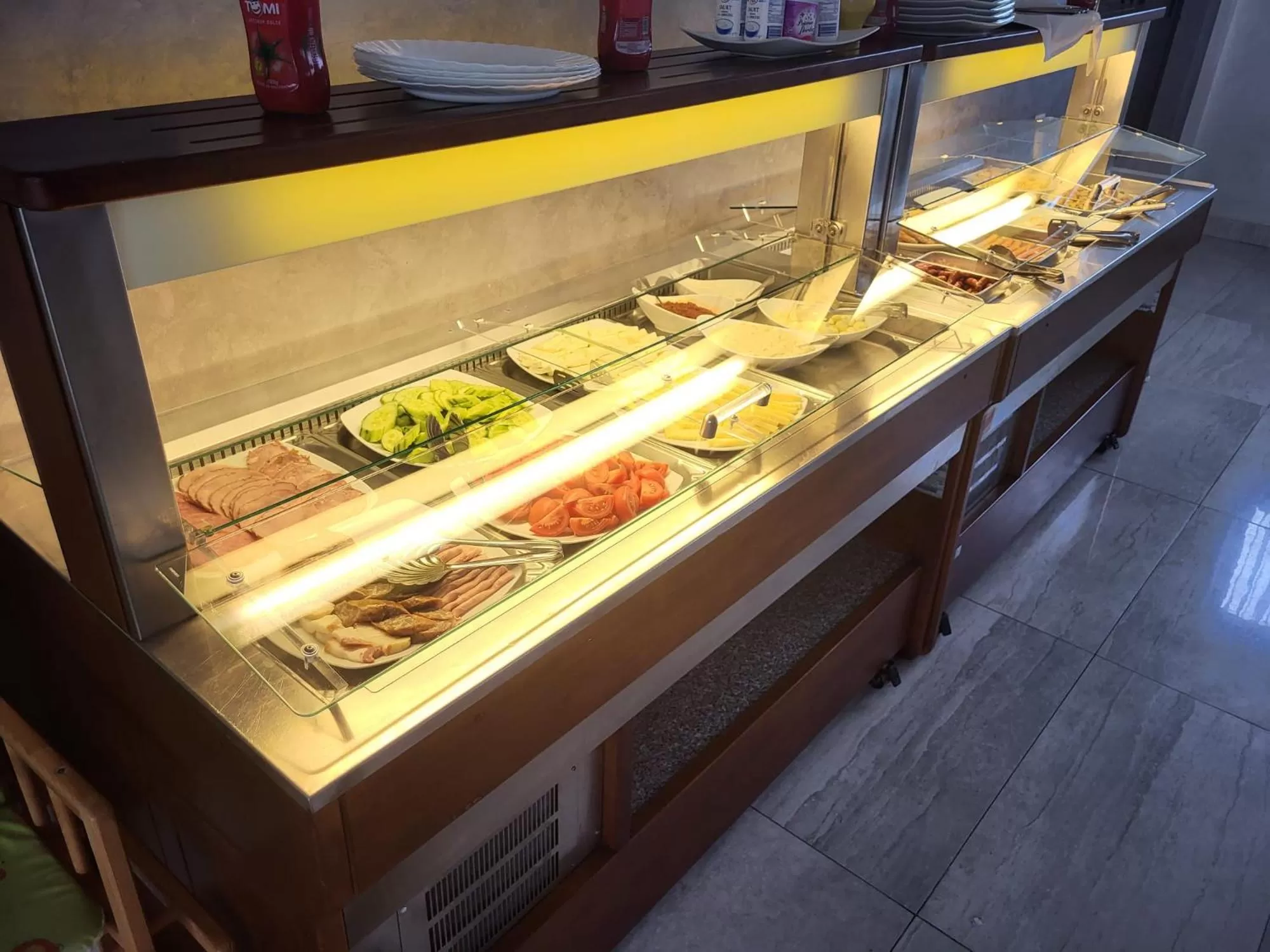 Breakfast in Hotel Edelweiss