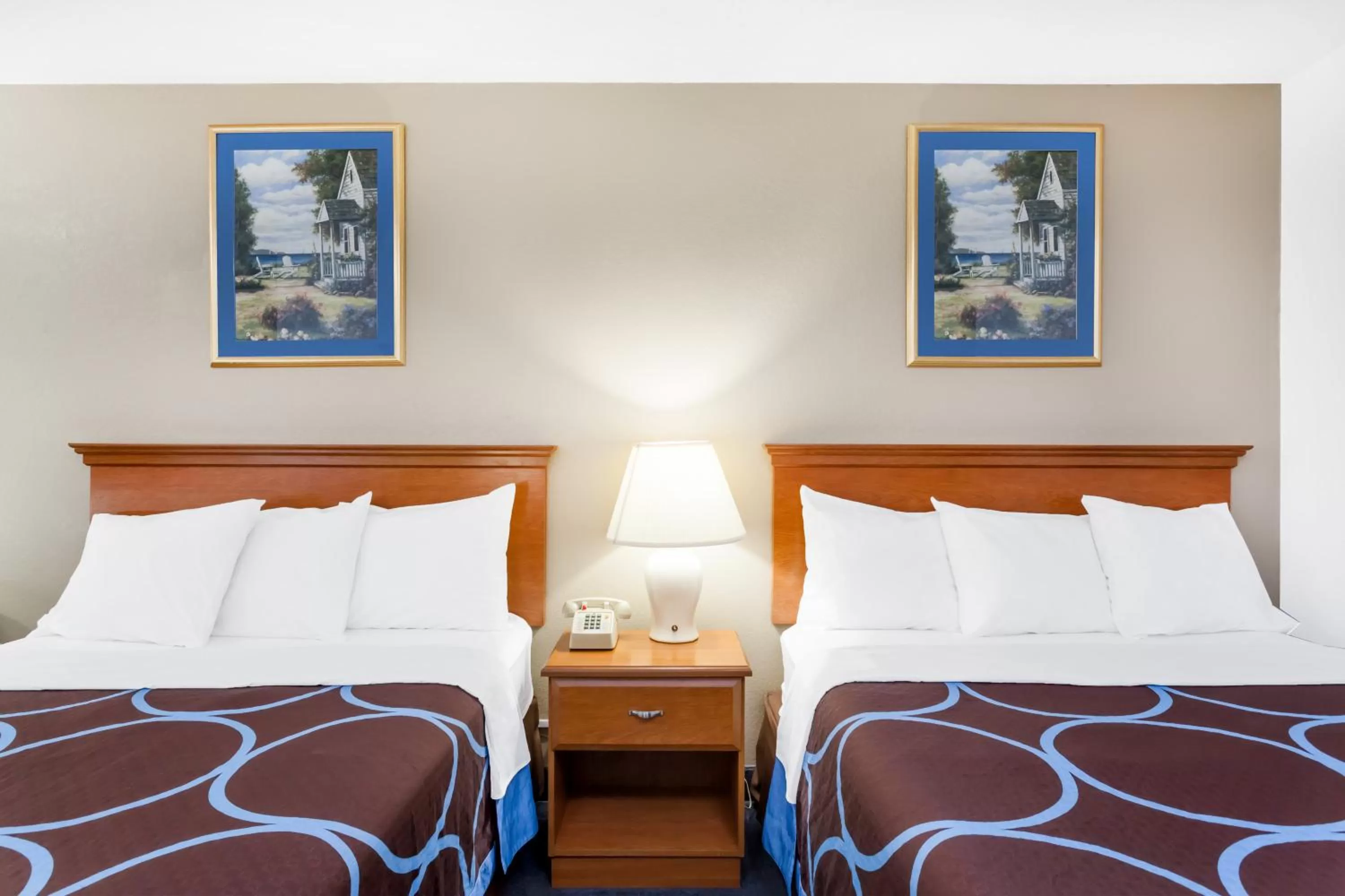 Bed in Super 8 by Wyndham Montgomery Maybrook