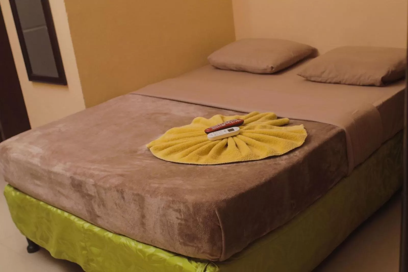 Bed in Airport X Managua