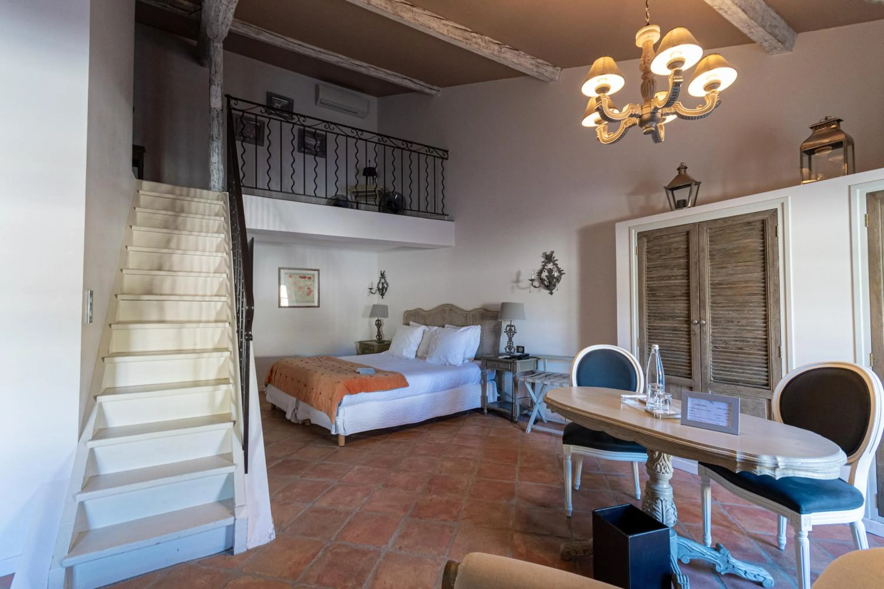 Bed in Le Domaine Du Colombier