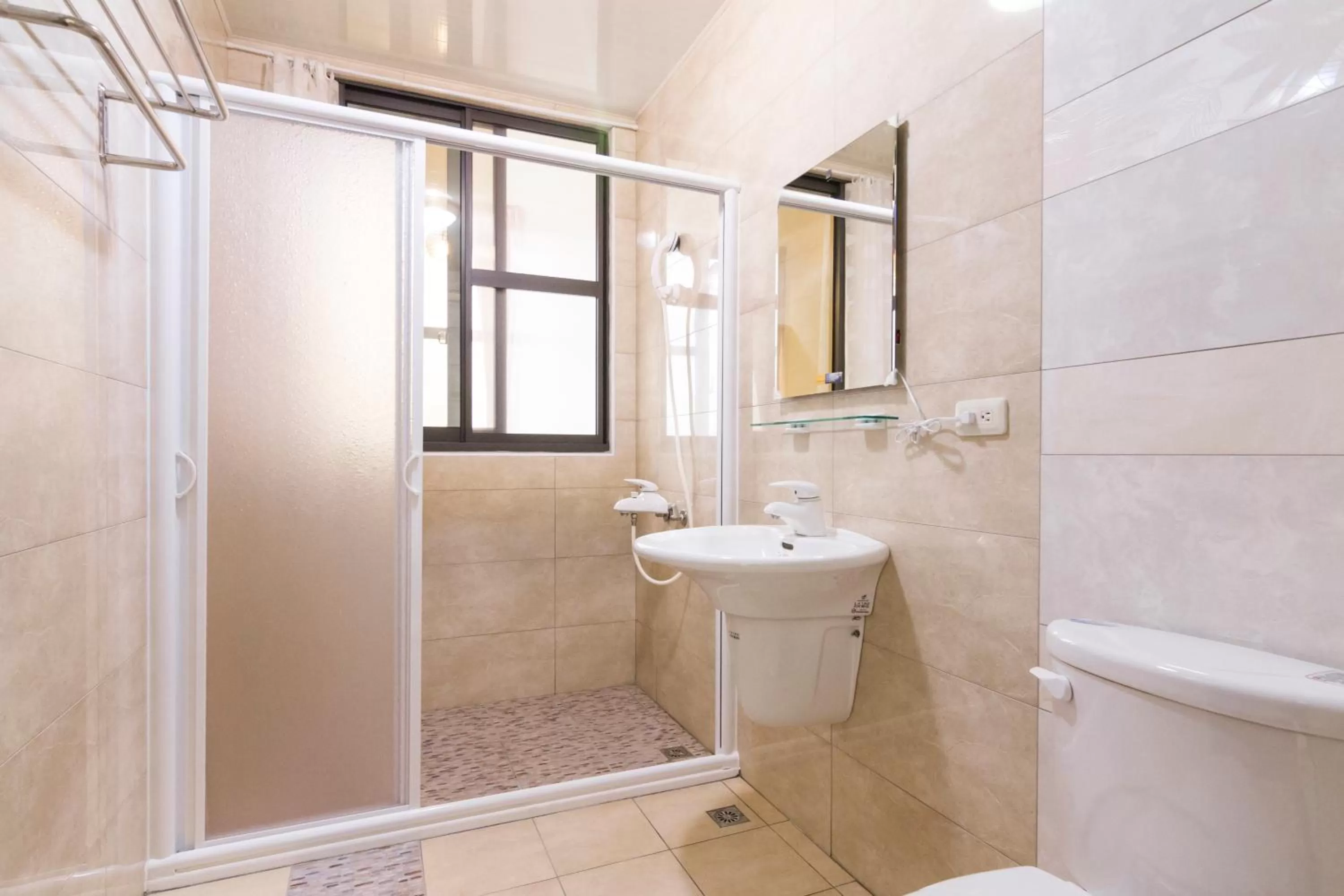 Bathroom in Have FUN villa -KTV BBQ Mahjong