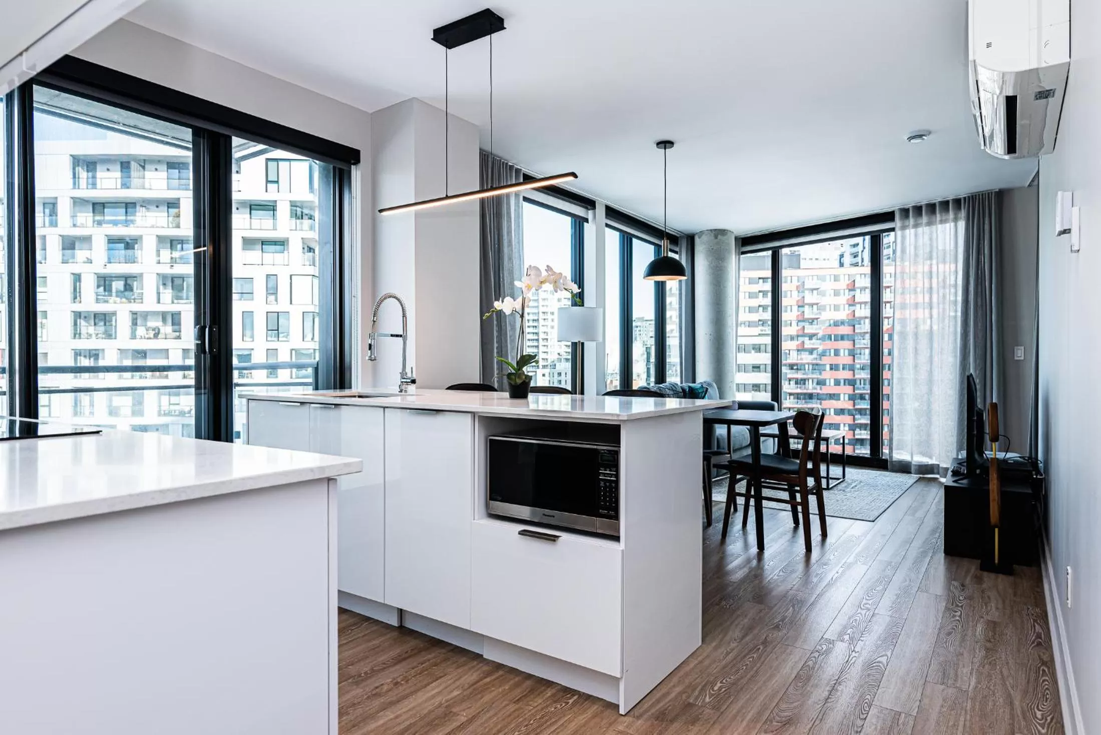 Kitchen or kitchenette in WERFY Luxury Apart-Hotel