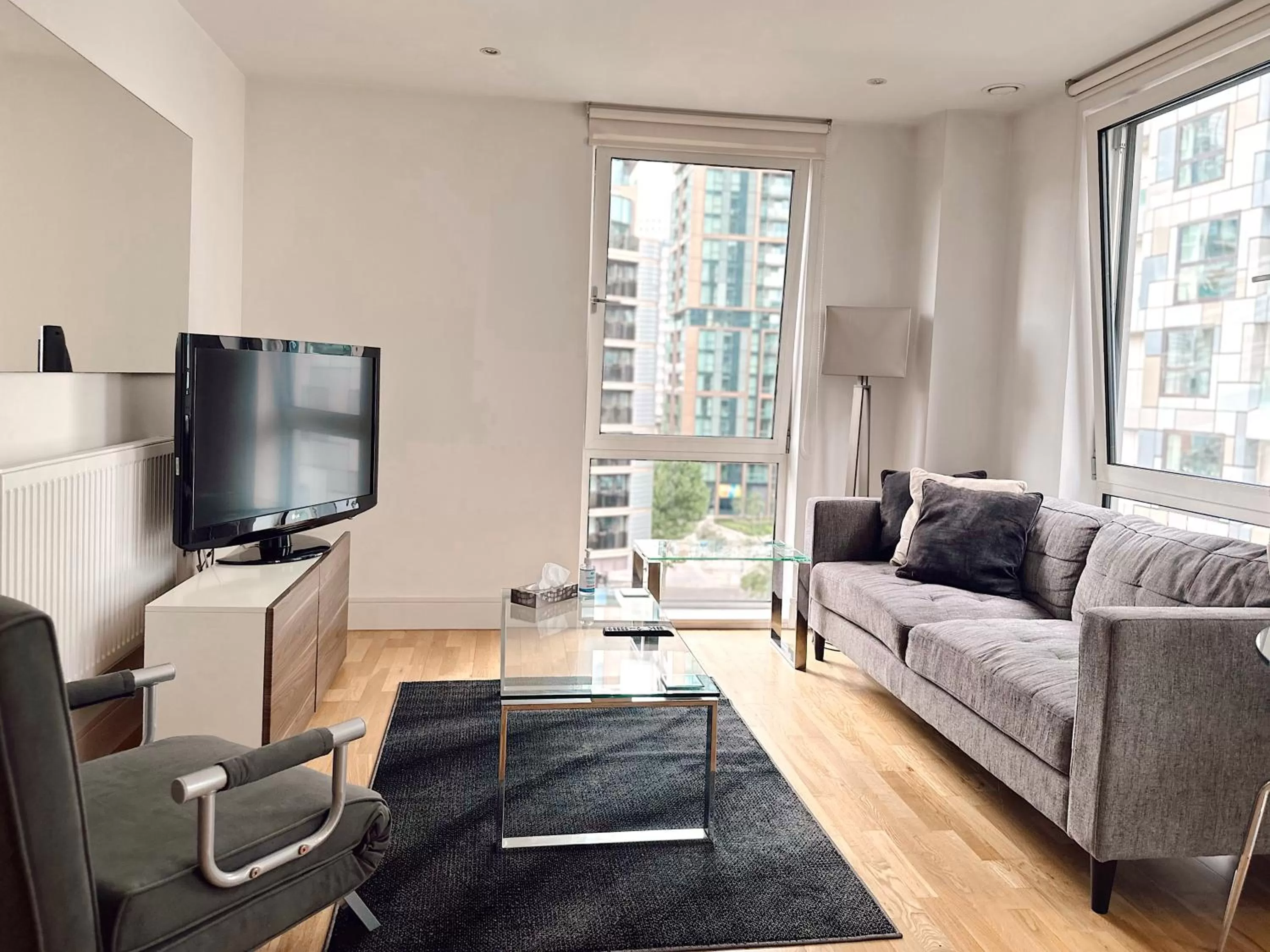 Living room in Canary Wharf - Luxury Apartments