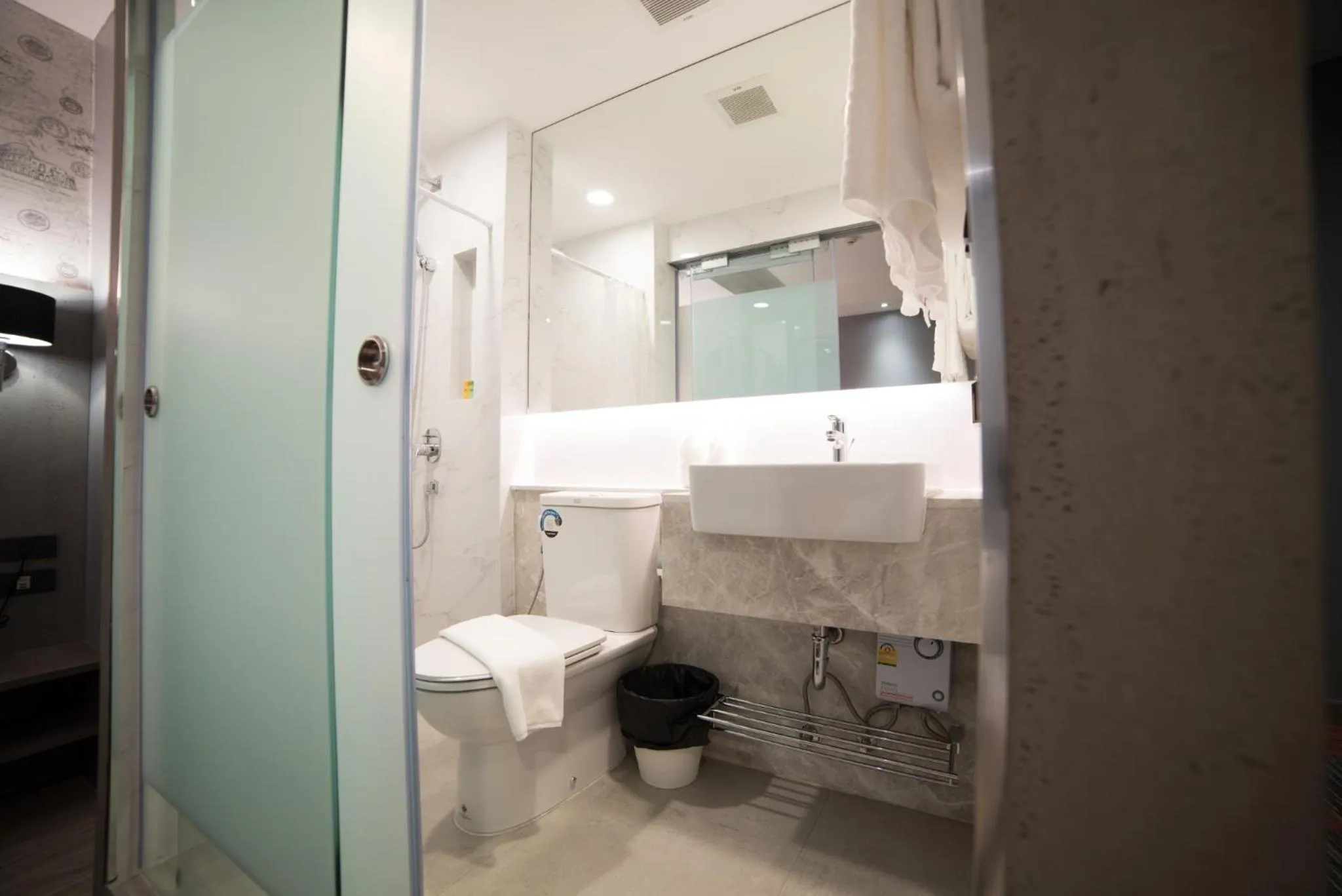 Bathroom in Studio Ekamai