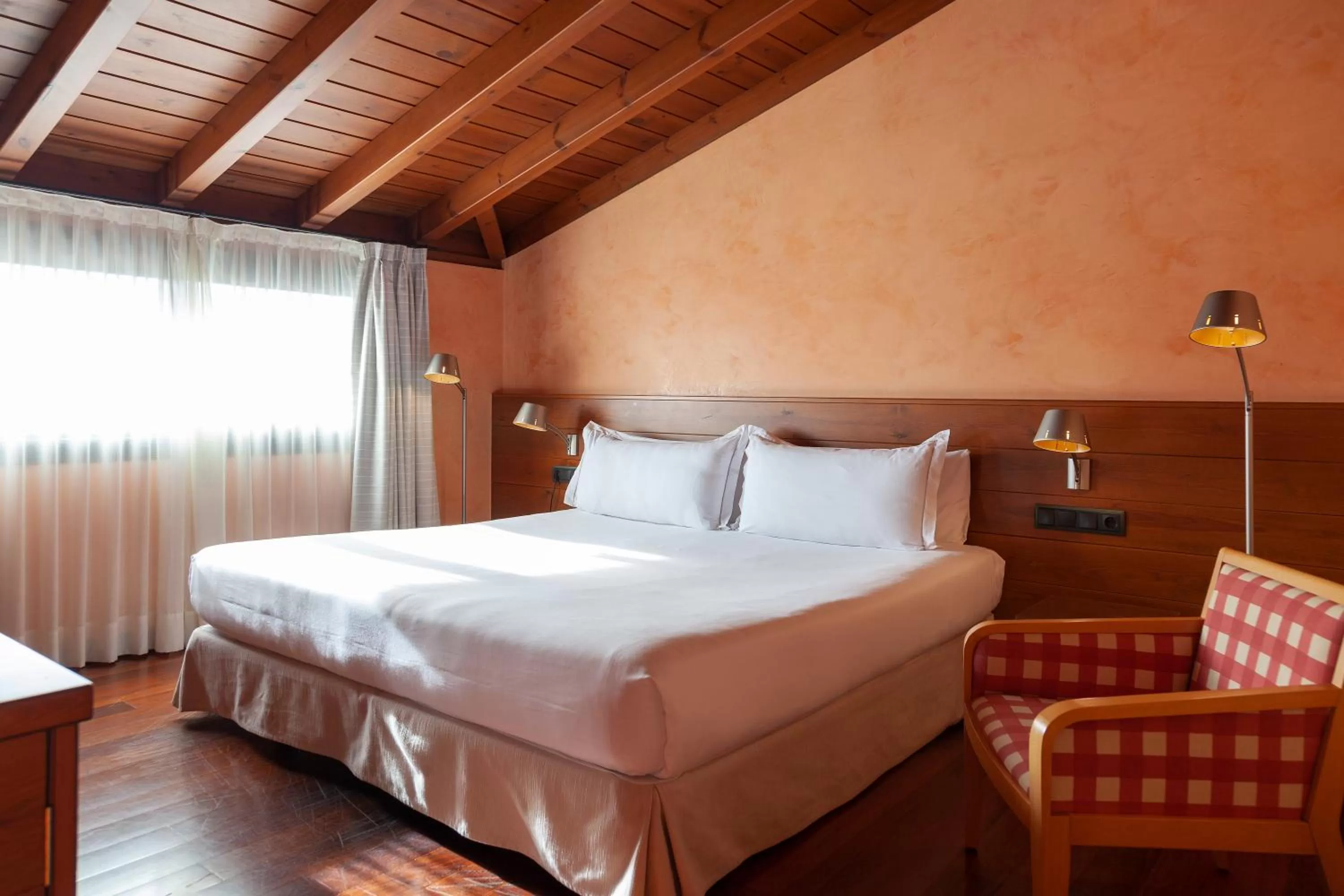 Mountain view, Bed in Montanyà