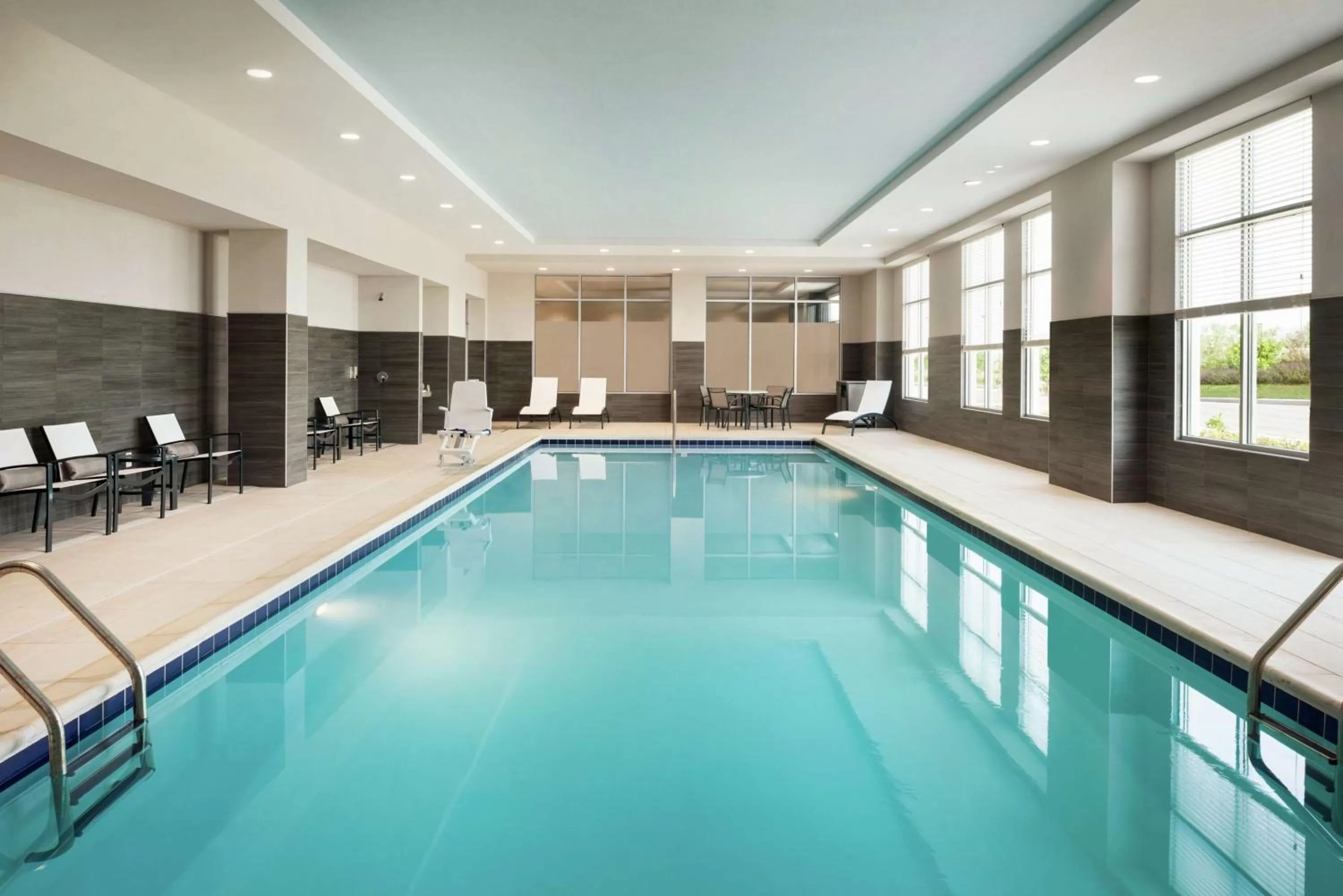 Pool view in Embassy Suites By Hilton Noblesville Indianapolis Conv Ctr