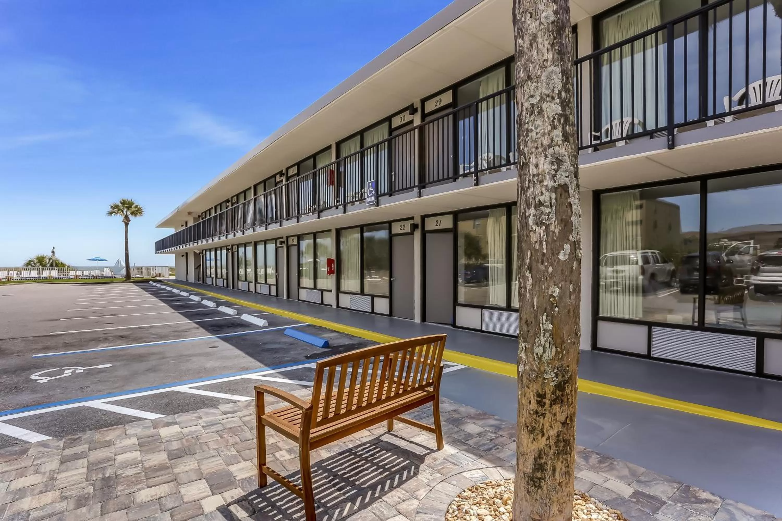 Property building in Beachside Motel - Amelia Island
