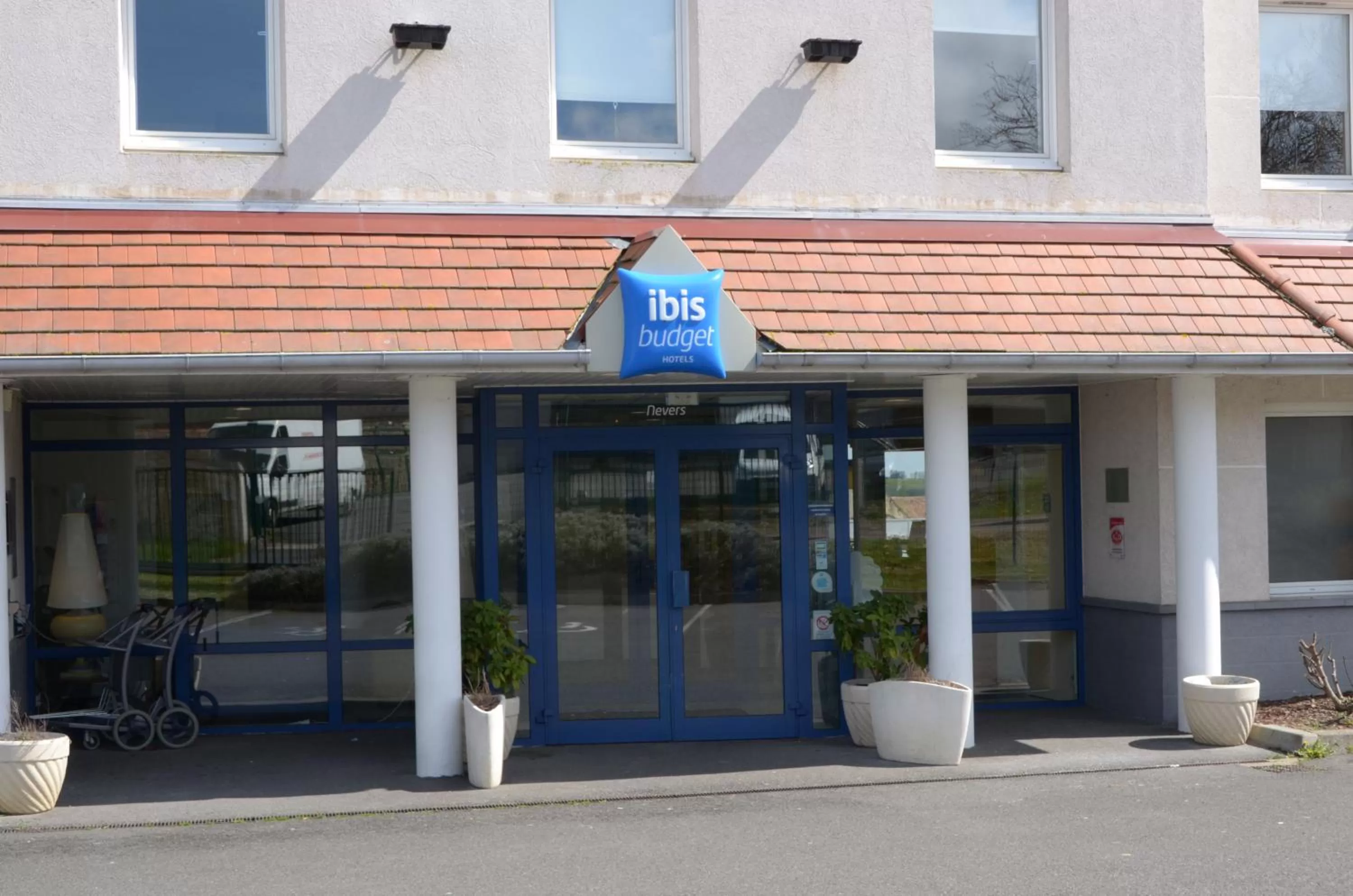 Facade/entrance in ibis budget Nevers Varennes Vauzelles