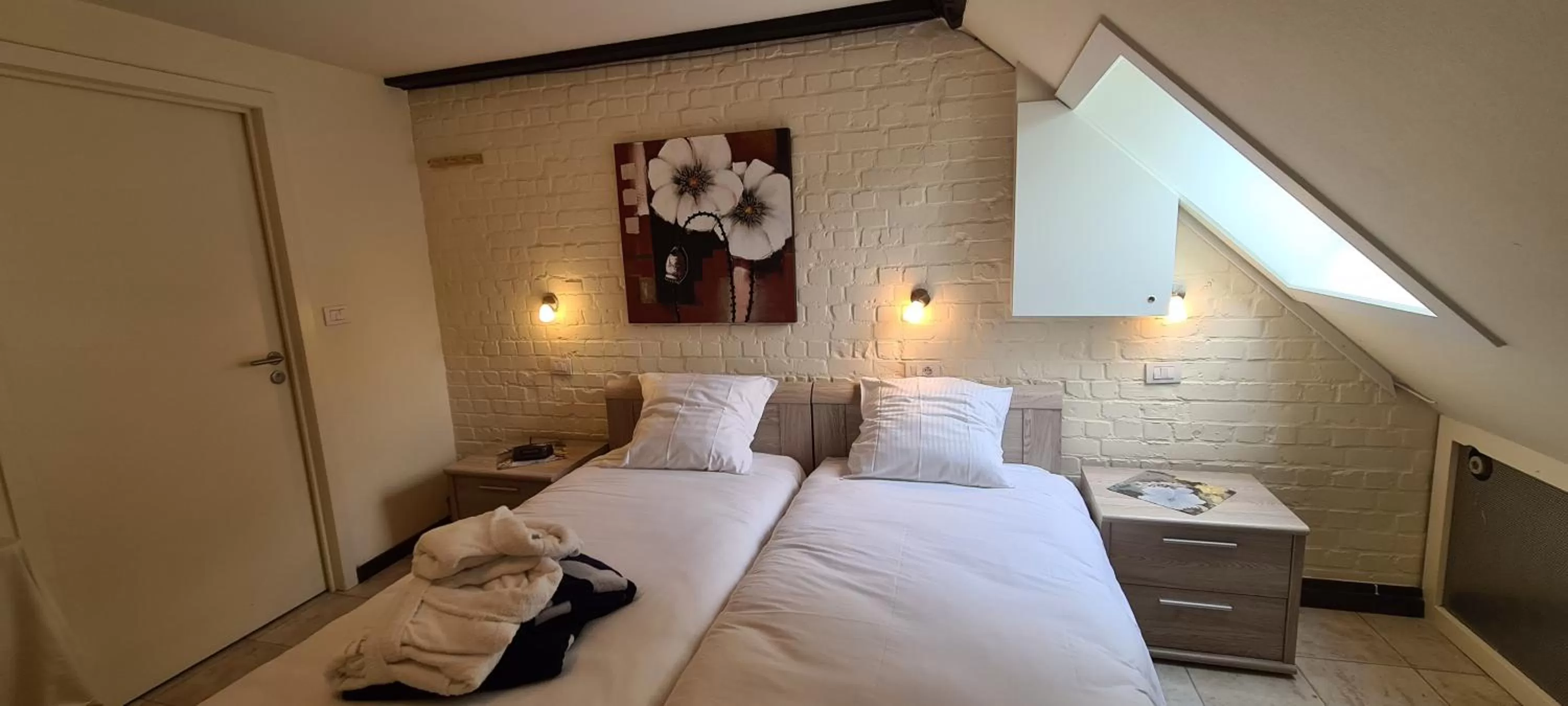 Bedroom, Bed in Hotel Landhuis 't Wilgenerf