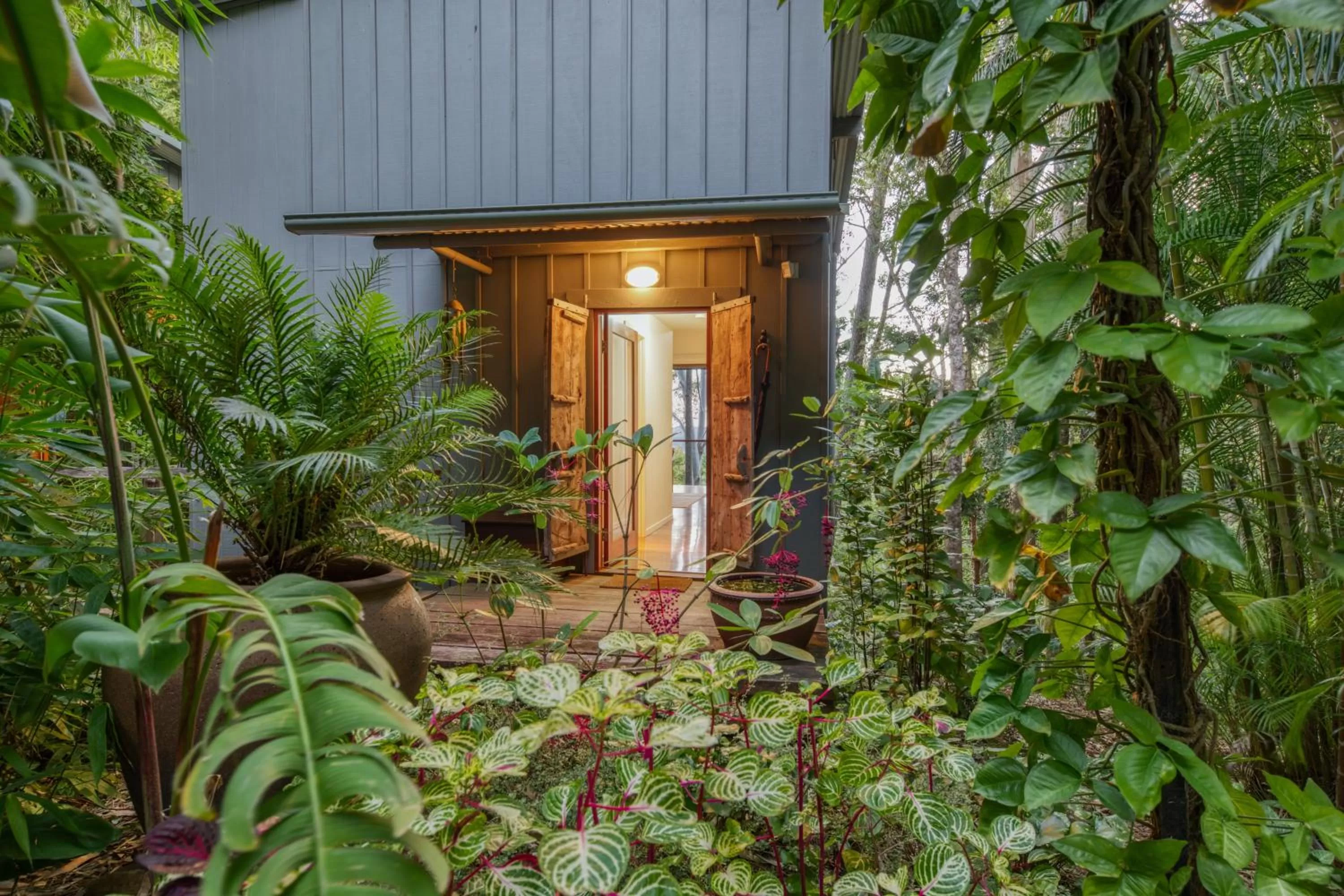 Property building in Taman Sari Luxury Private Pavilions - Pet Friendly Accomodation