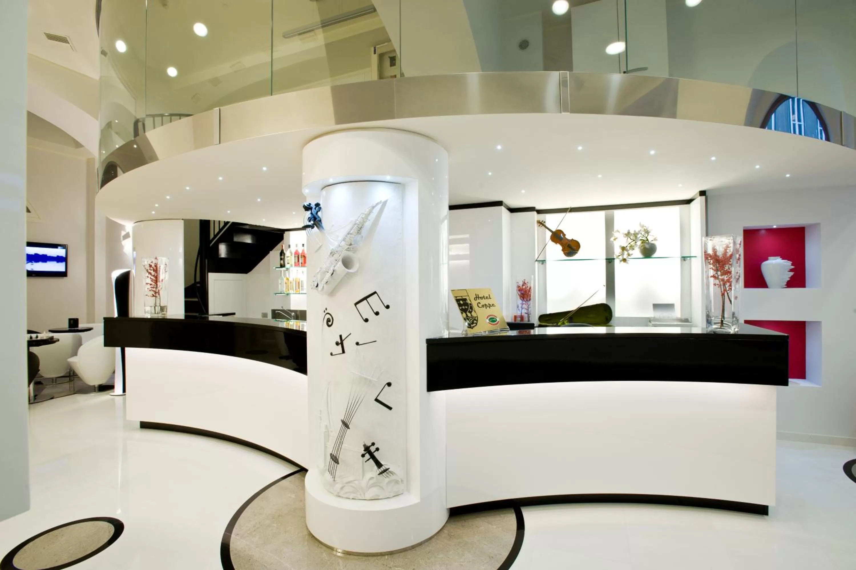 Lobby or reception in Hotel Coppe Trieste - Boutique Hotel