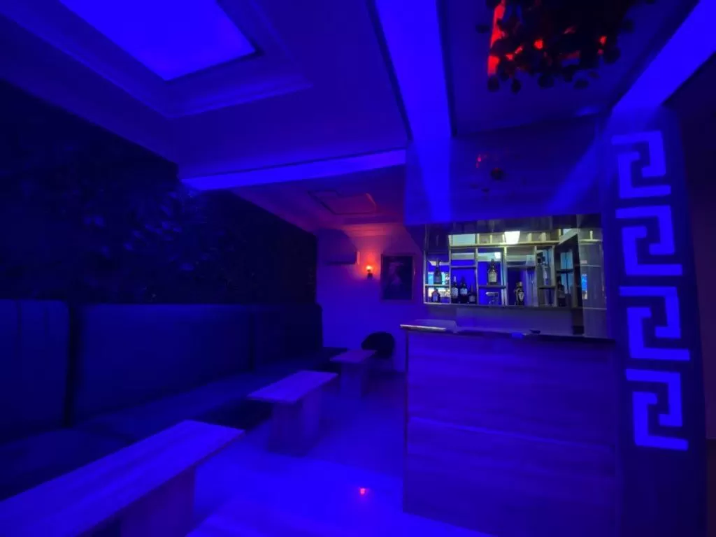 Communal lounge/ TV room in Palazzo Apartments