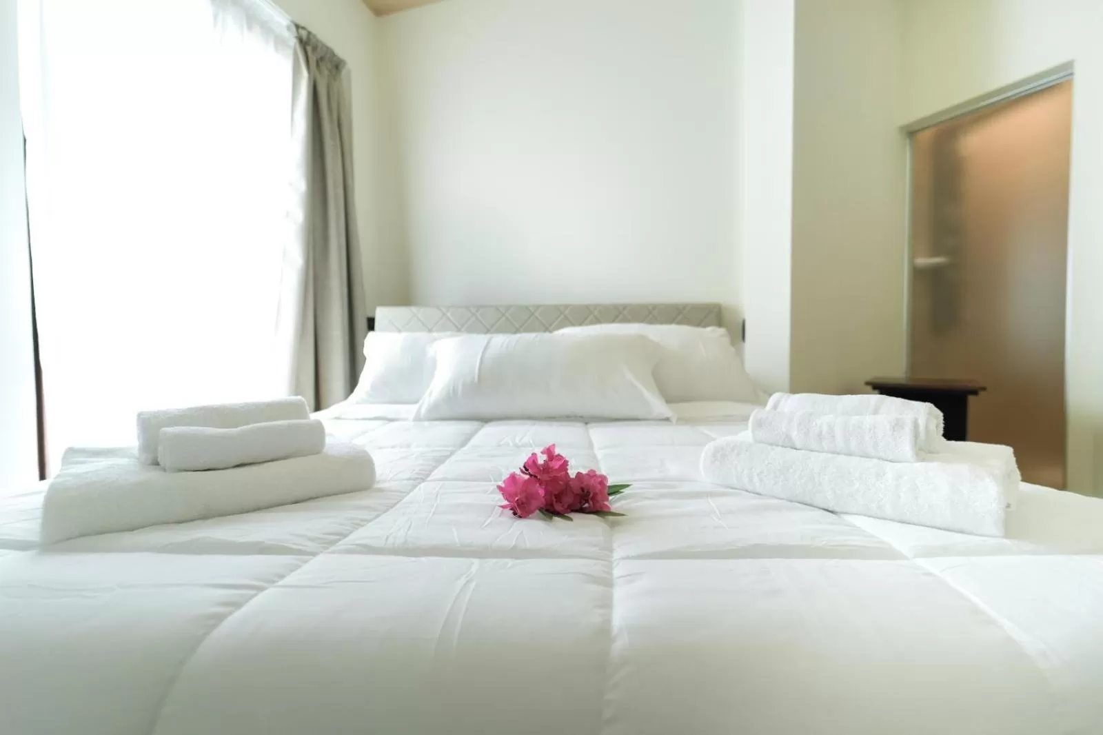 Bed in paradise suite