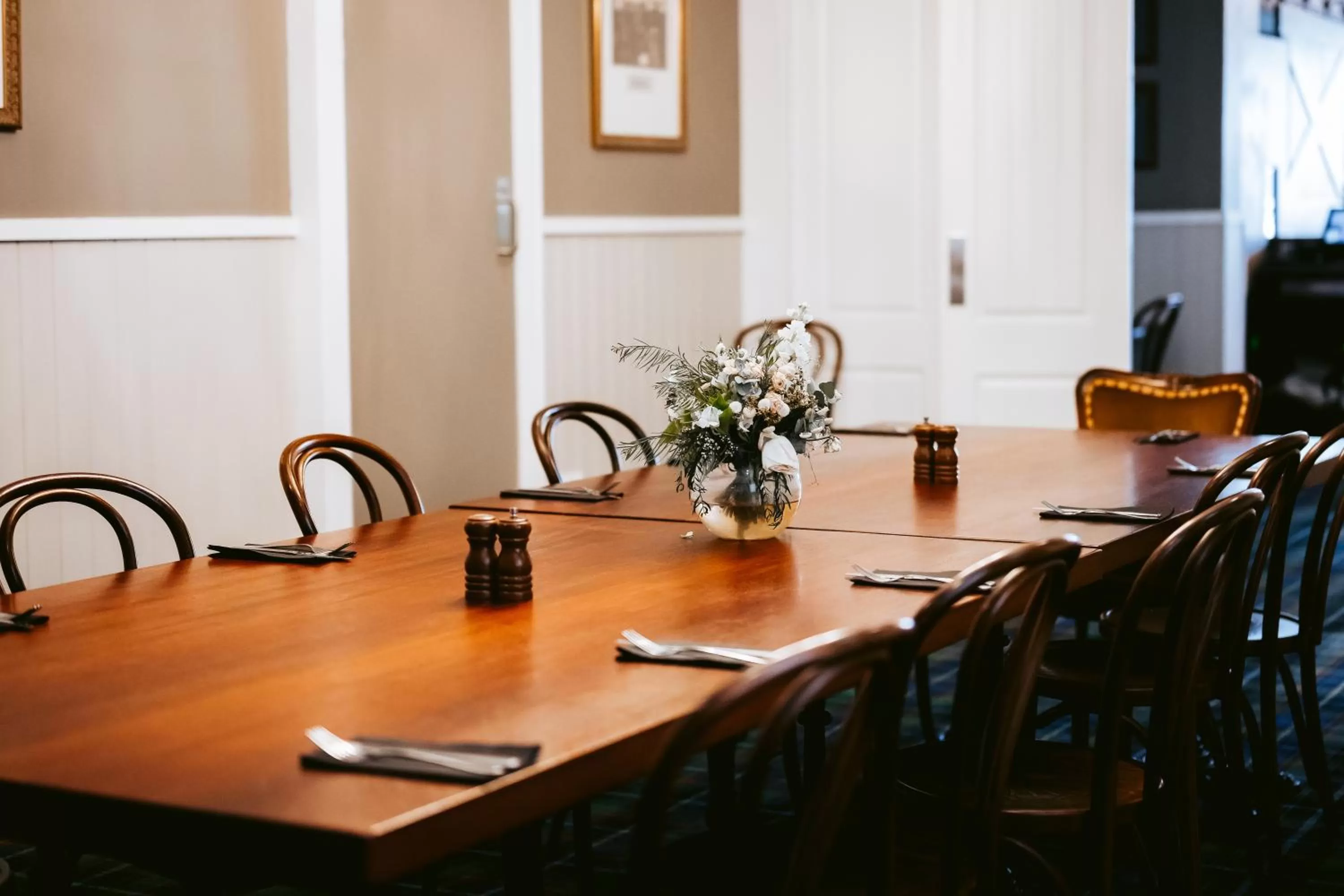 Restaurant/places to eat in Rix Hotel Motel