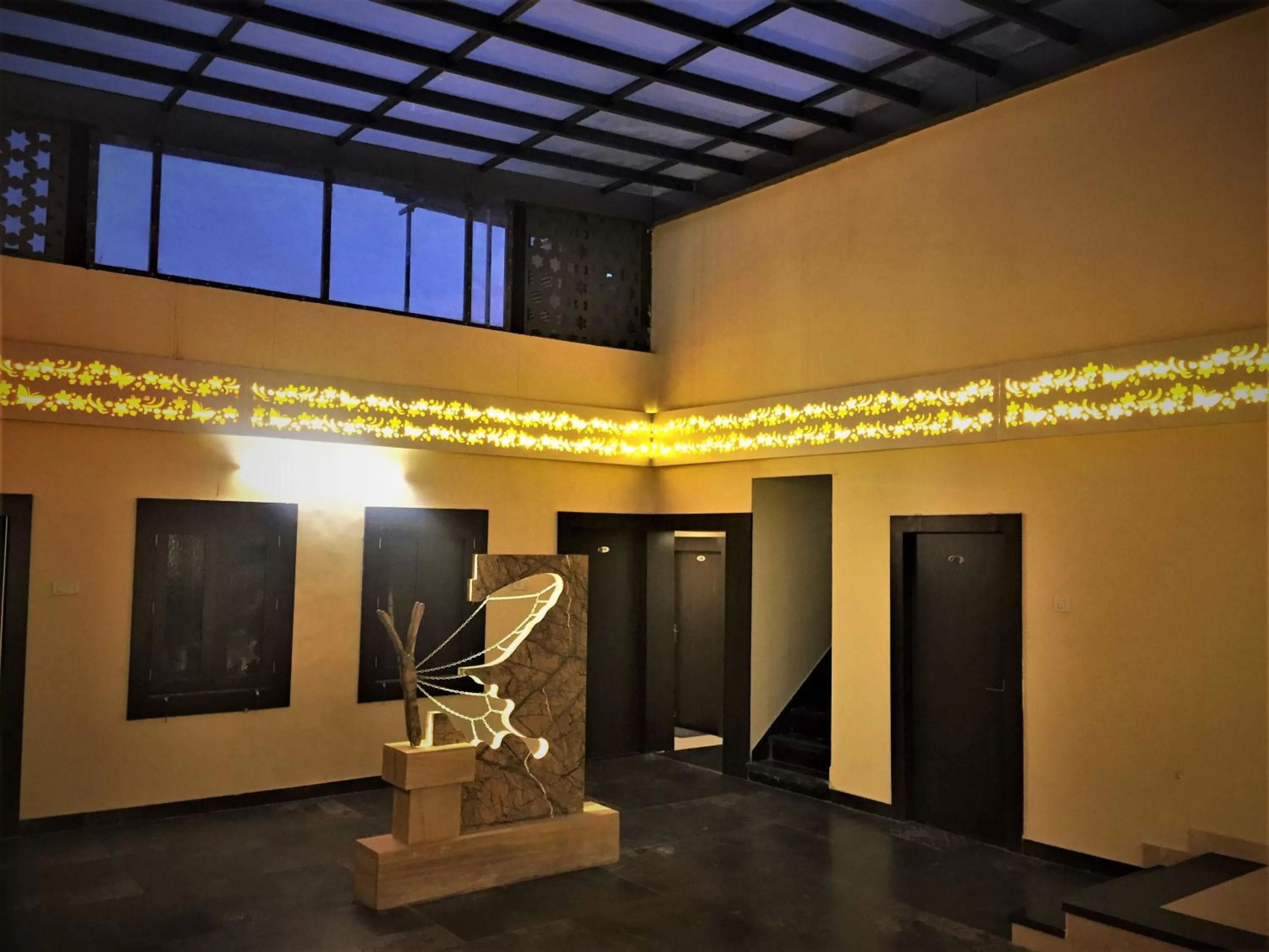 Decorative detail in Hotel Bharat