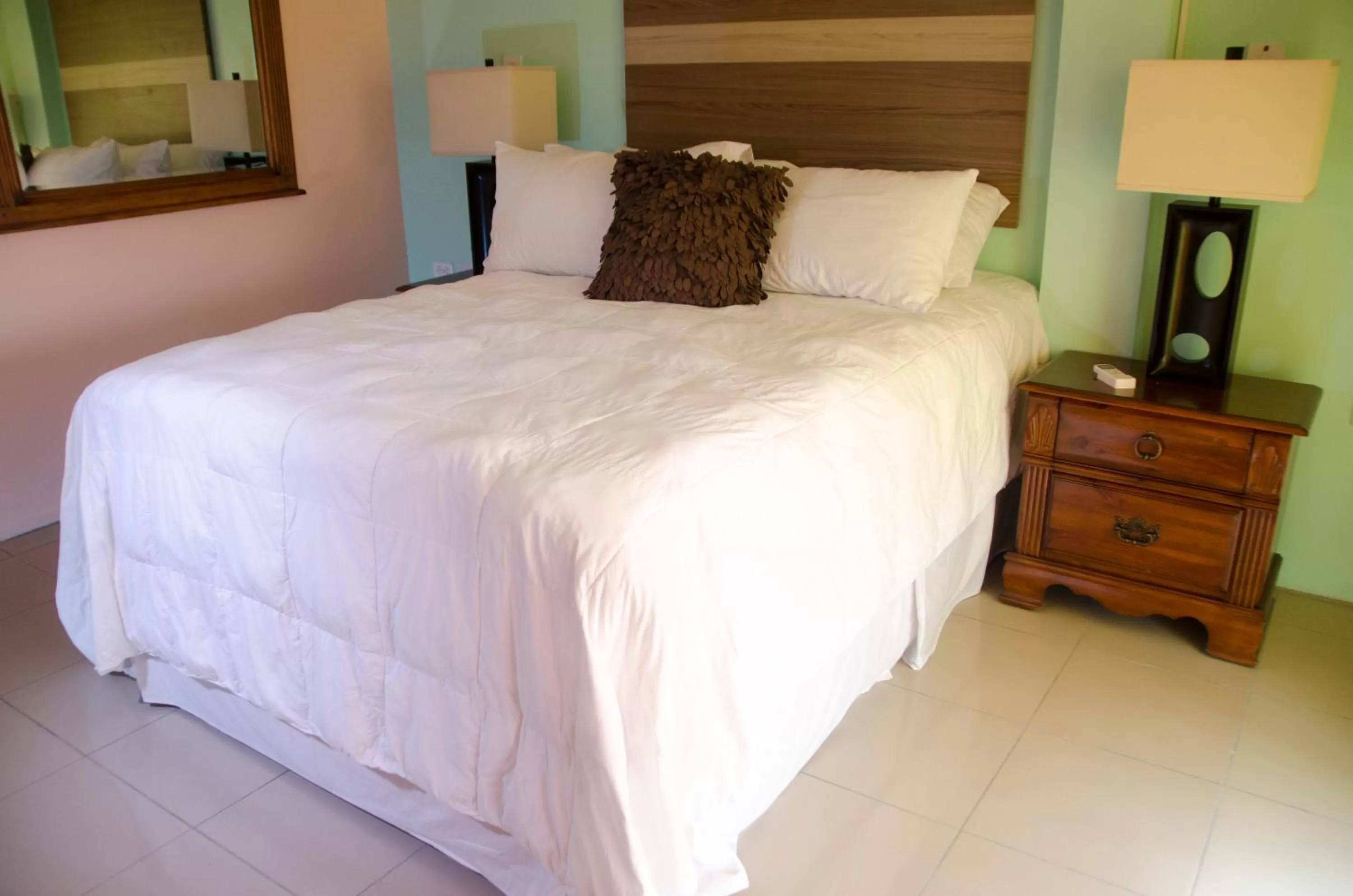 Bed in Matthew's Miracle View