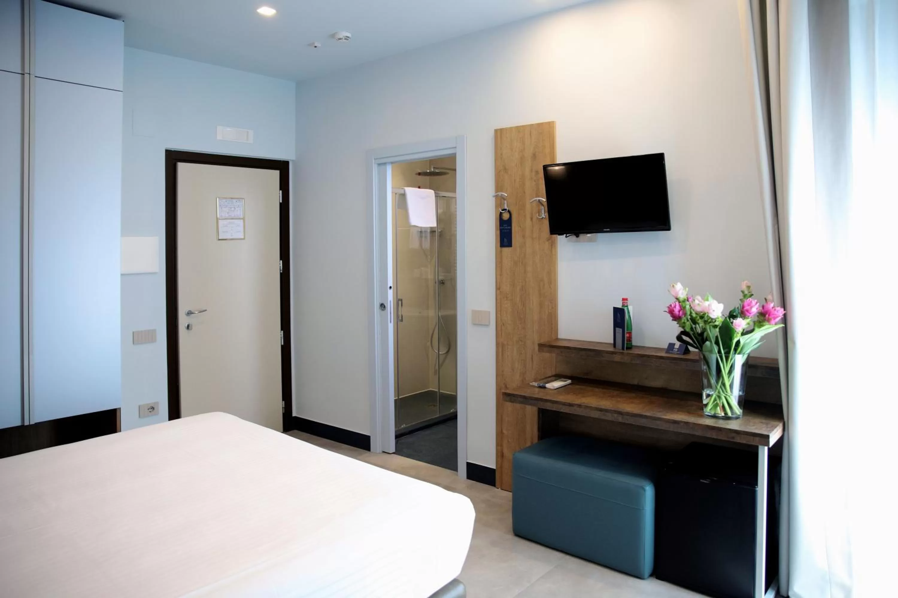 Photo of the whole room, Bed in Hotel Palace