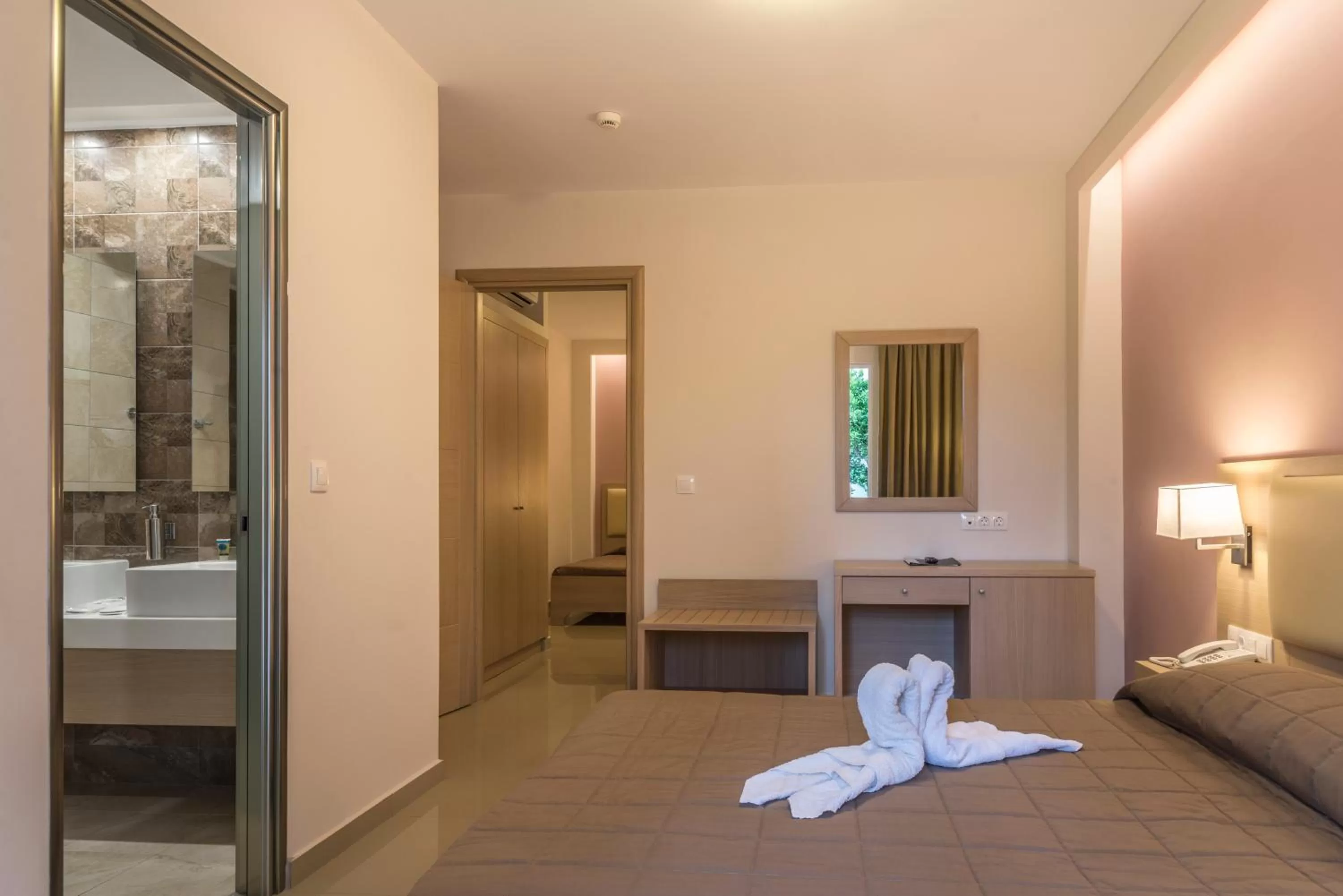 Photo of the whole room, Bed in Agrelli Hotel & Suites