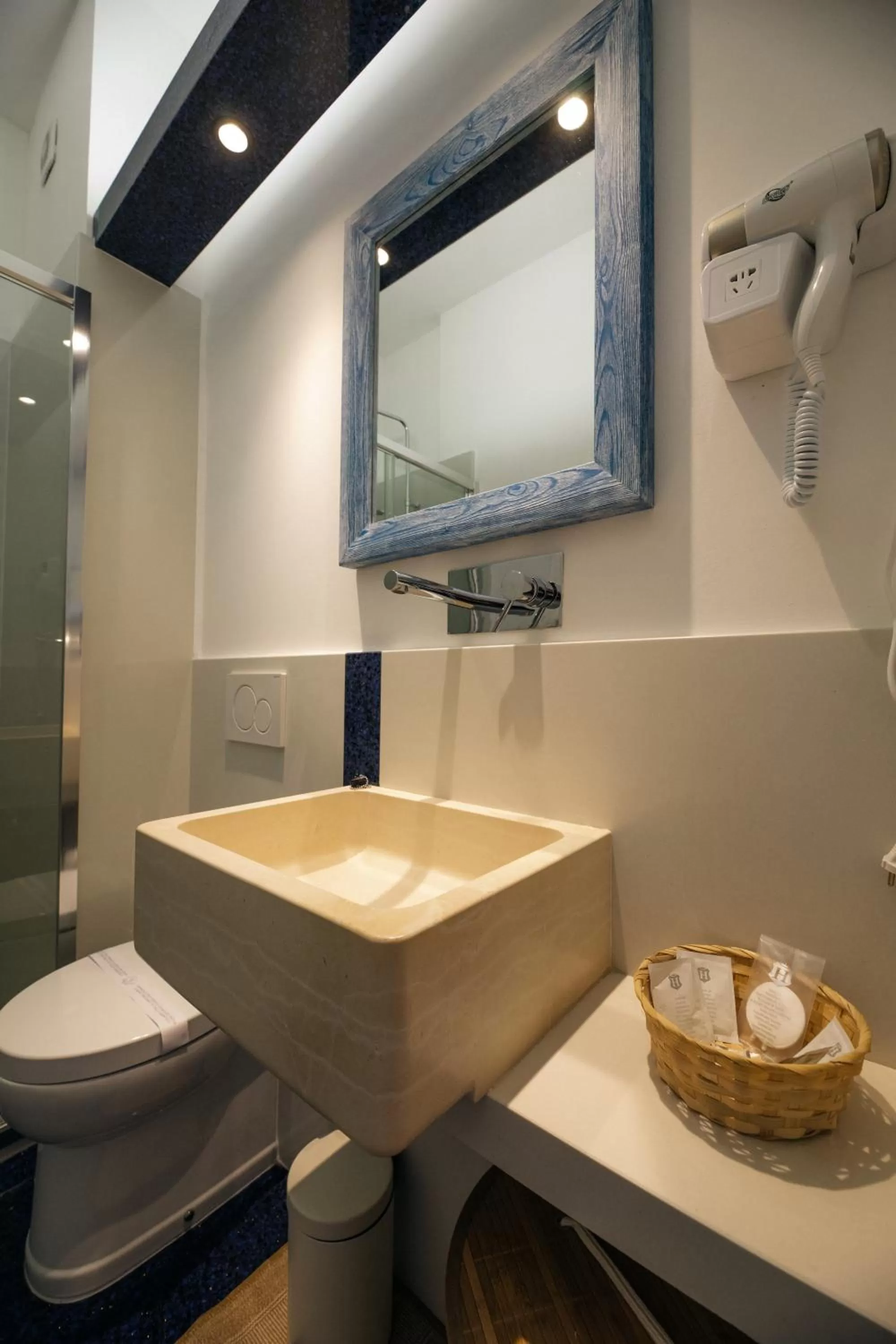 Le Stanze Di Brando E Nico