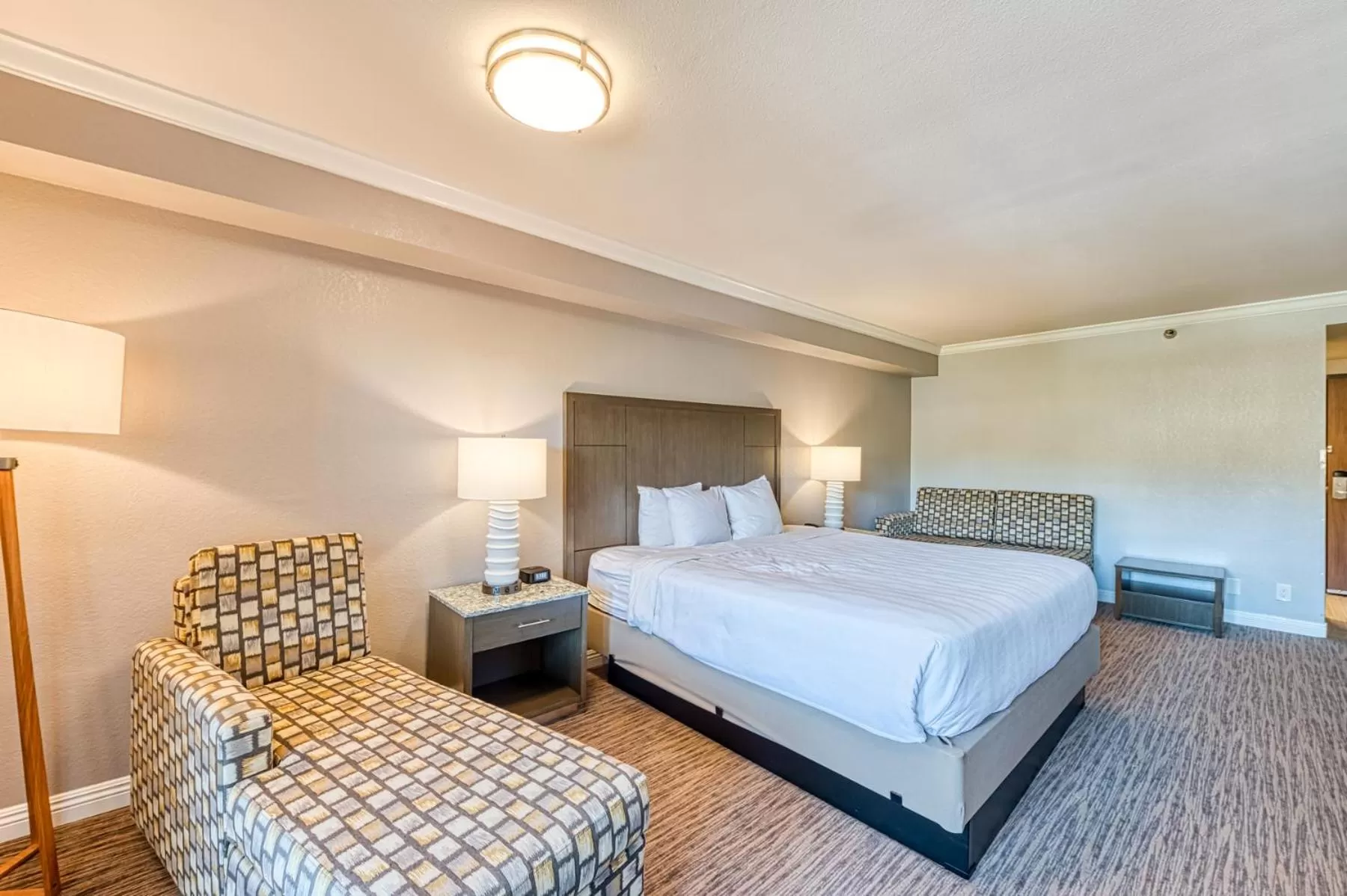 Bed in Amanzi Hotel, an Ascend Collection Hotel