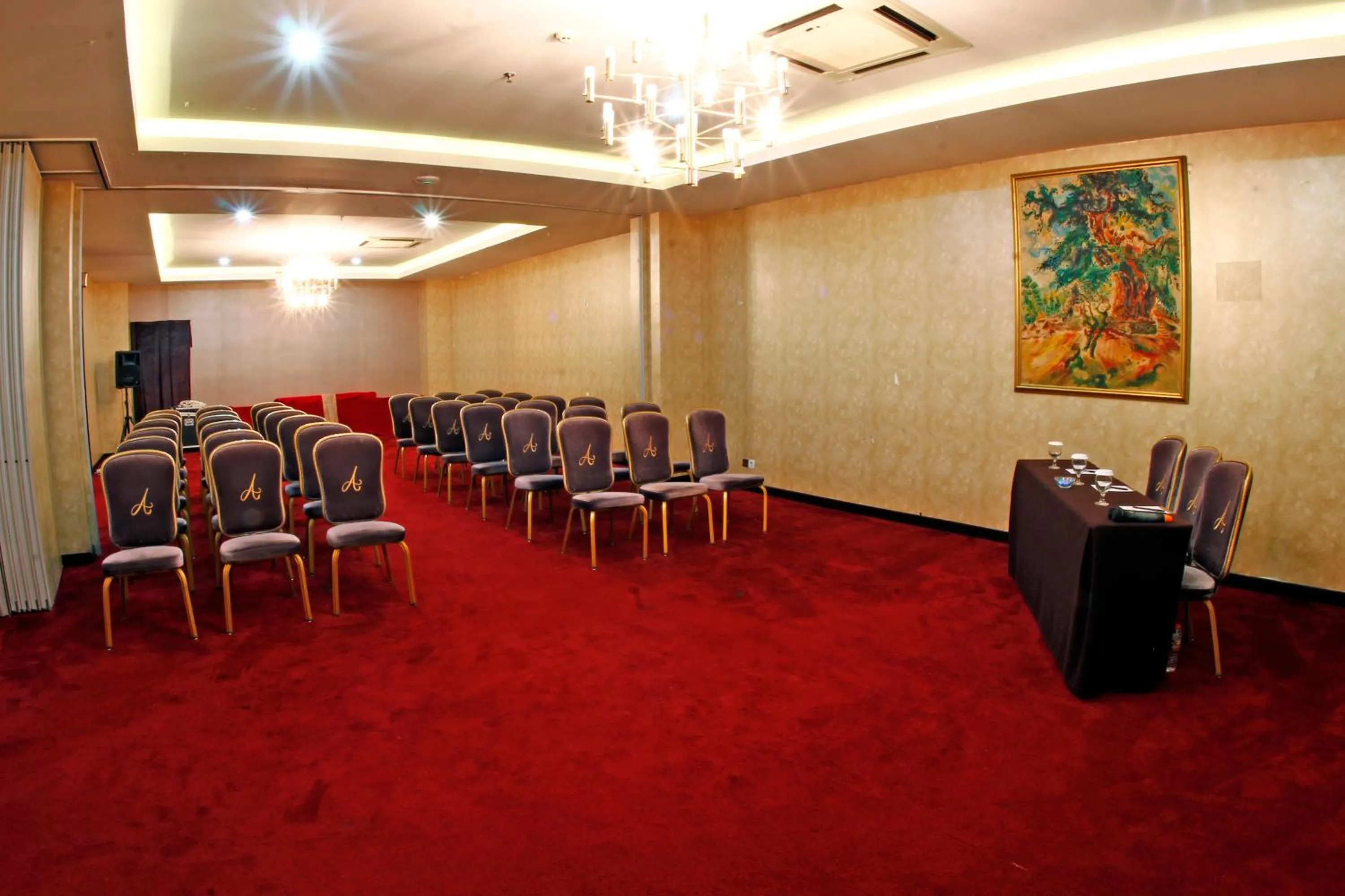 Business facilities in Amaroossa Cosmo Jakarta