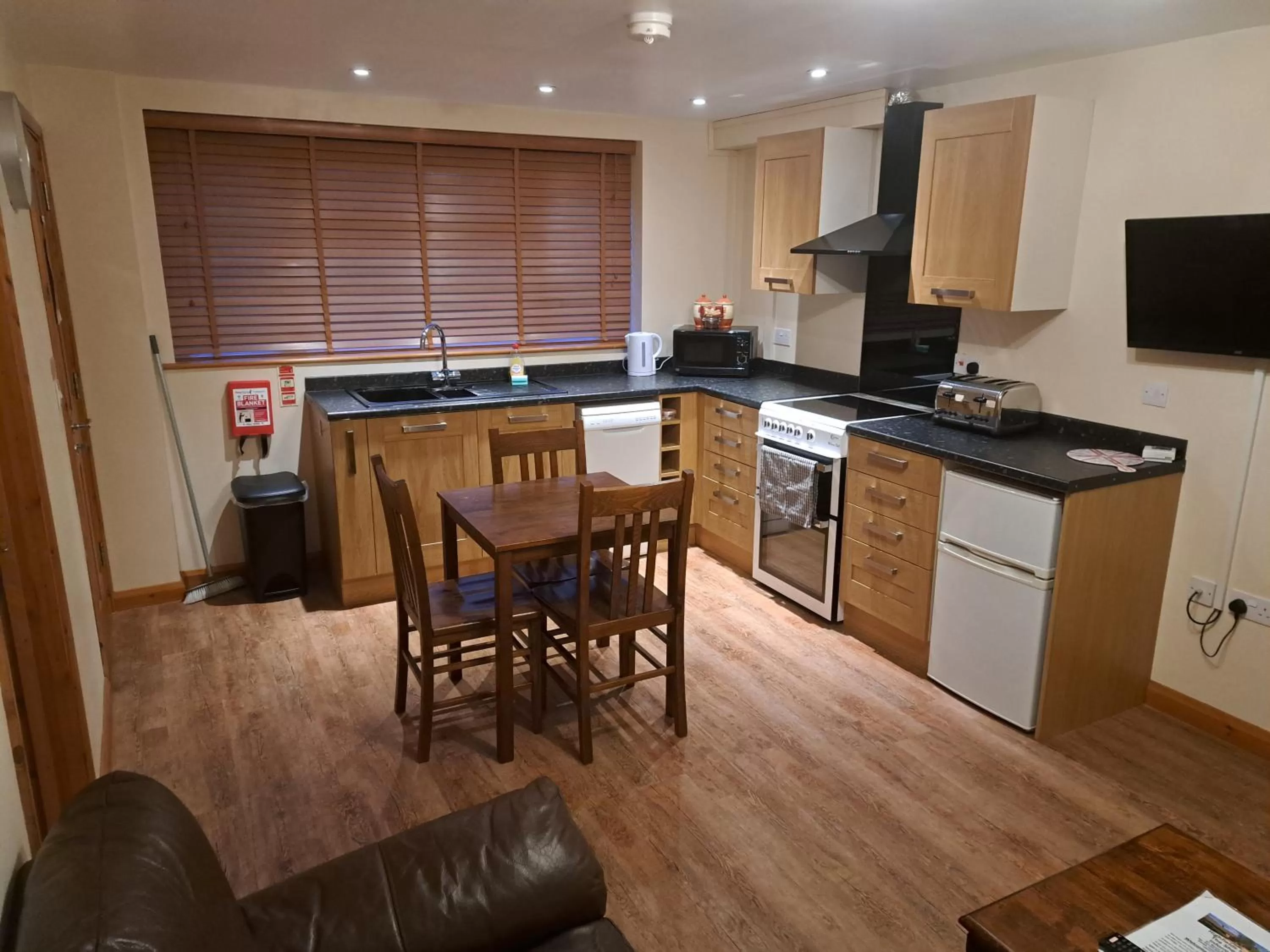 Two-Bedroom Apartment in Highfields Holidays bed & breakfast