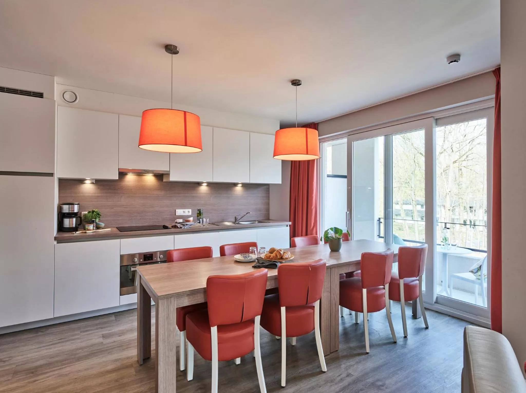 Kitchen or kitchenette, Kitchen/Kitchenette in Holiday Suites Limburg