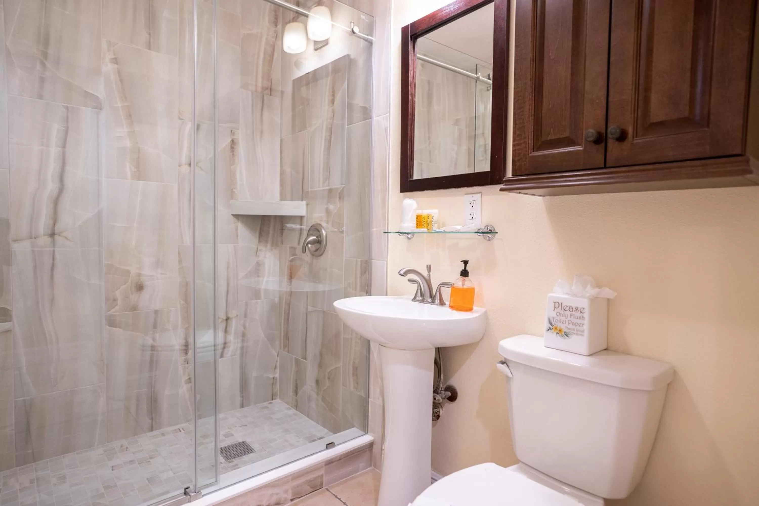 Bathroom in The Capri at Siesta