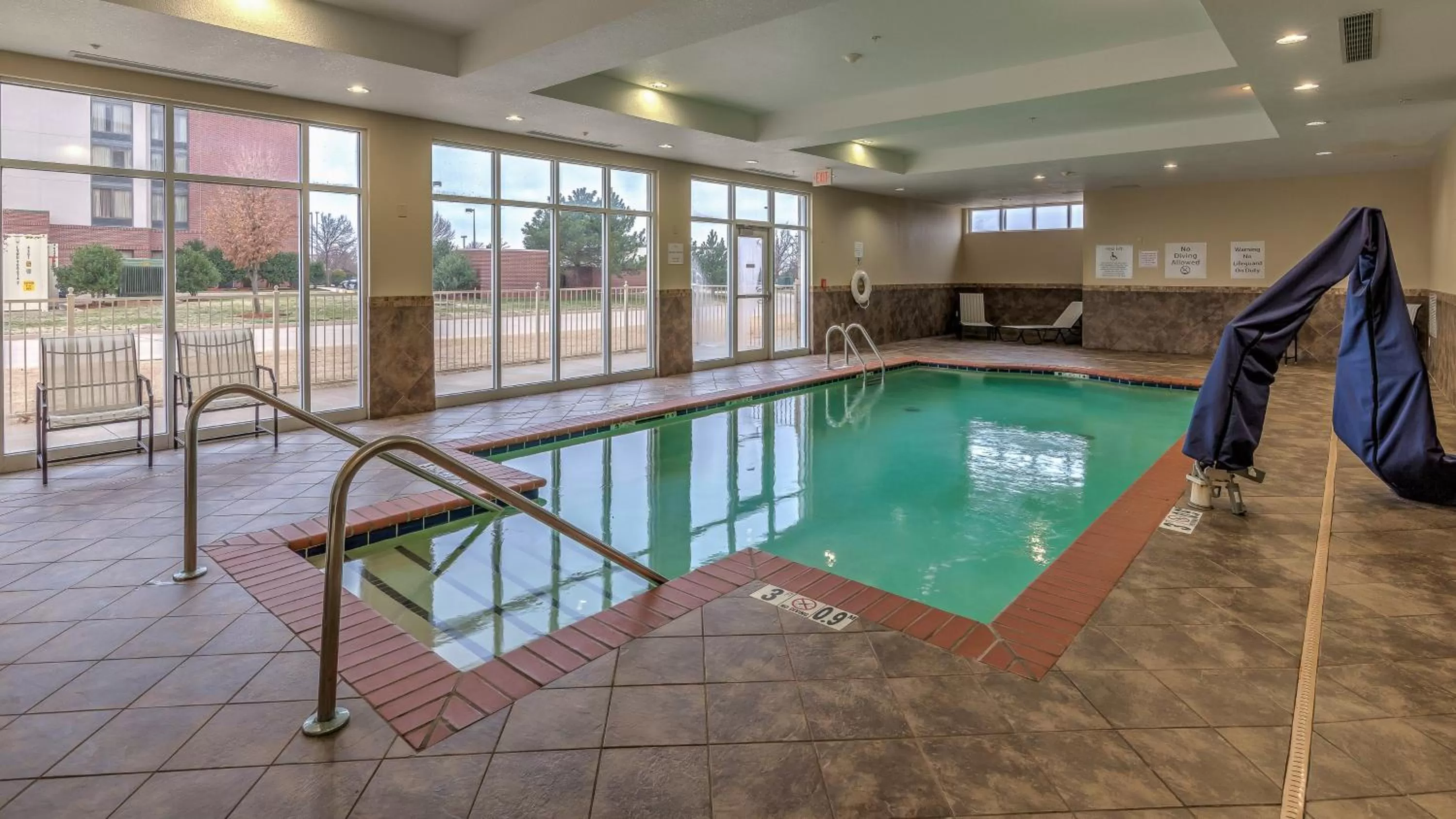 Swimming pool in Holiday Inn North Quail Springs by IHG