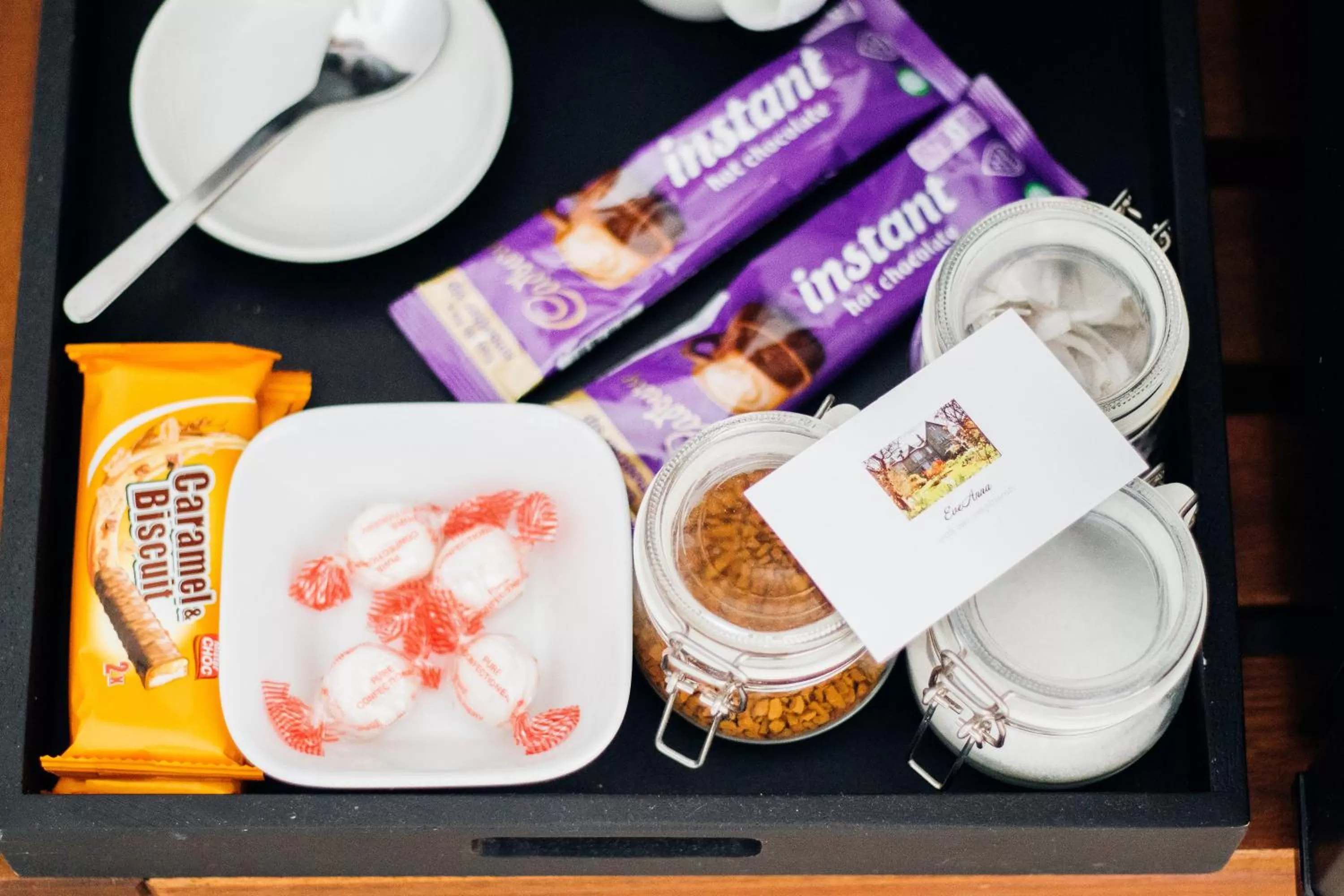 Coffee/tea facilities in EveAnna