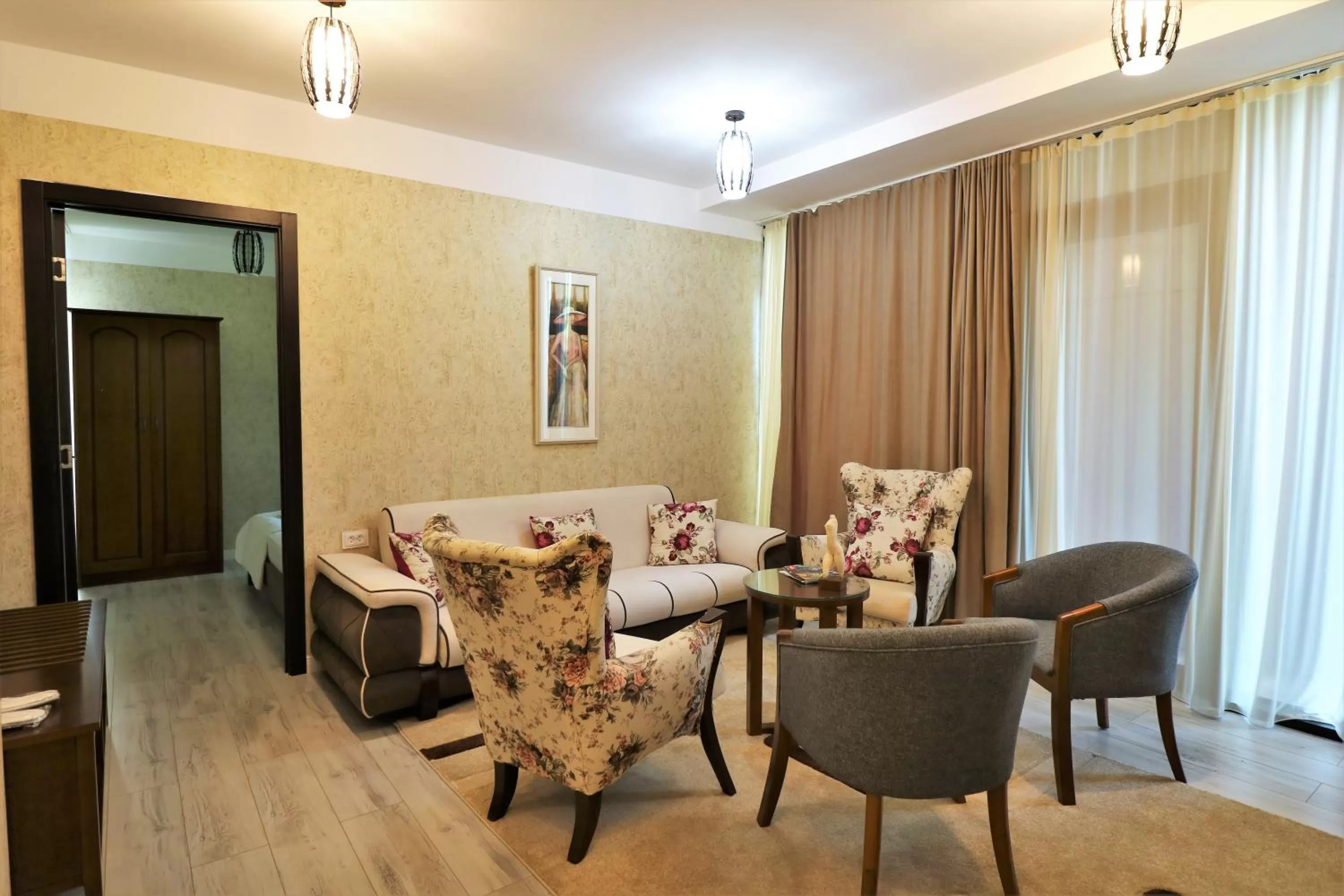 Living room in Hotel Liberty Theatre