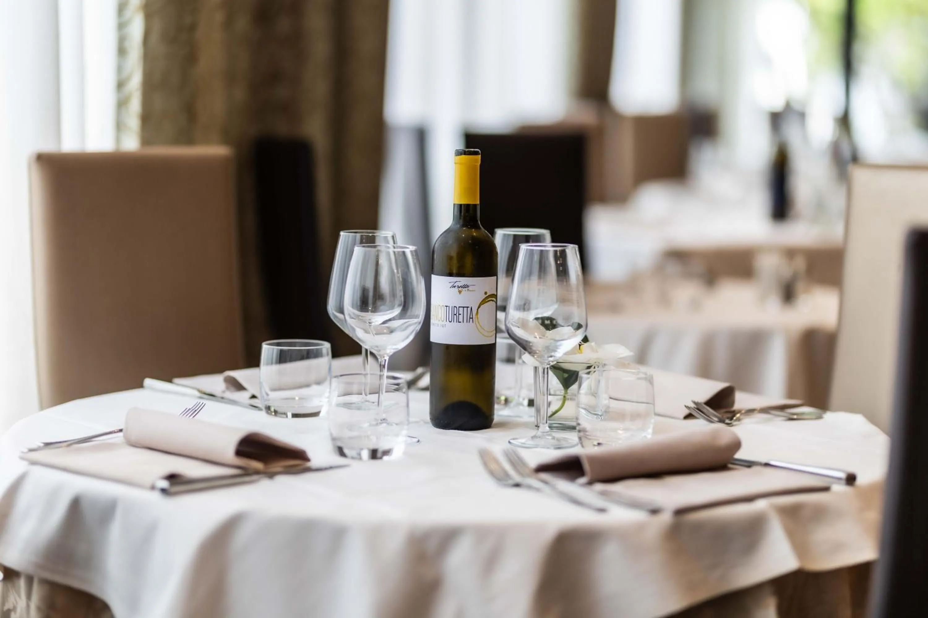 Restaurant/places to eat in Hotel Terme Milano