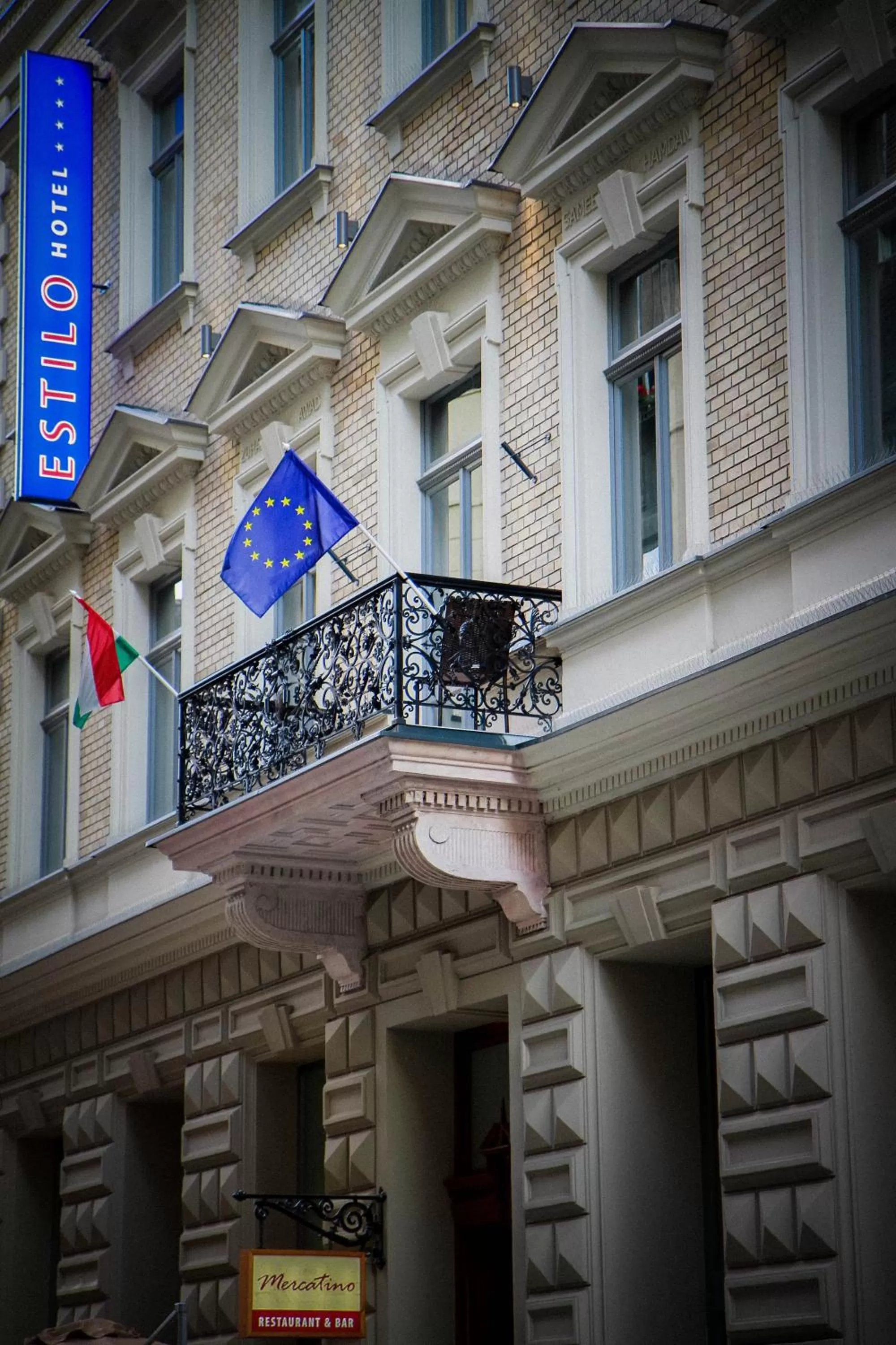 Facade/entrance in Estilo Fashion Hotel Budapest