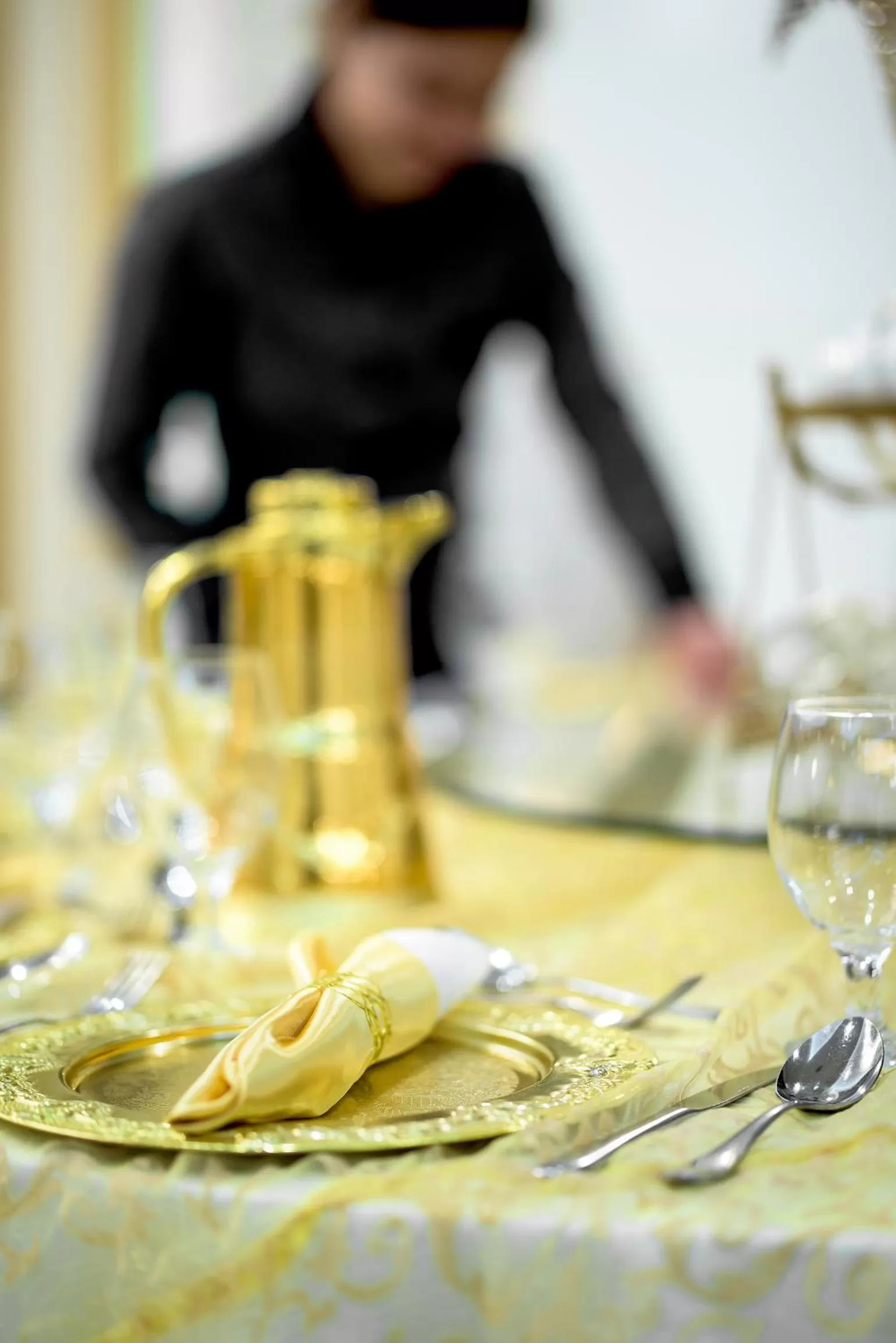 Food and drinks in Ezdan Hotel West Bay