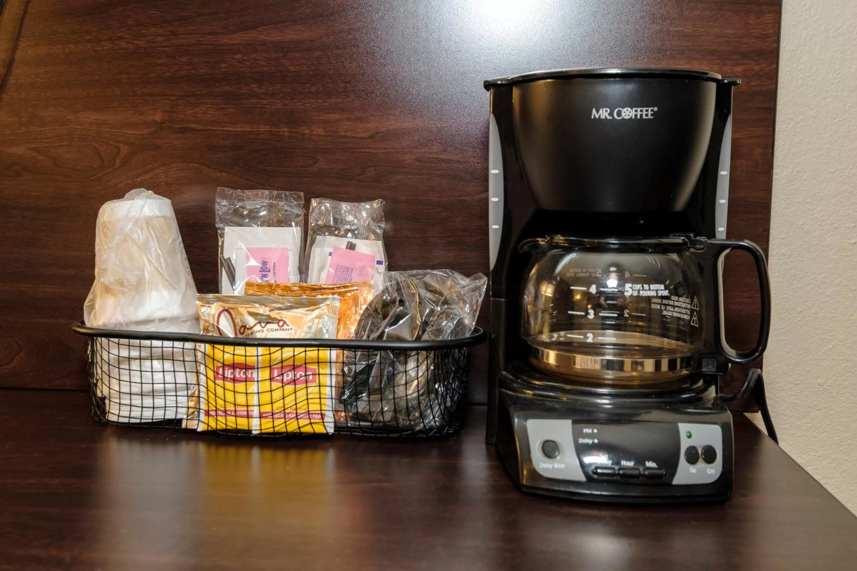 Photo of the whole room in Red Roof Inn Pensacola Fairgrounds