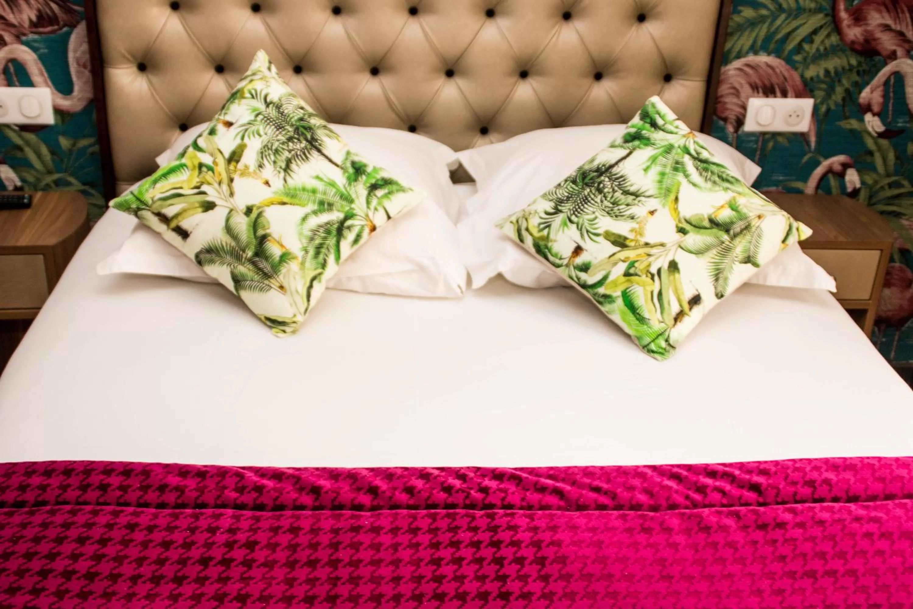 Bedroom, Bed in Excelsior Batignolles