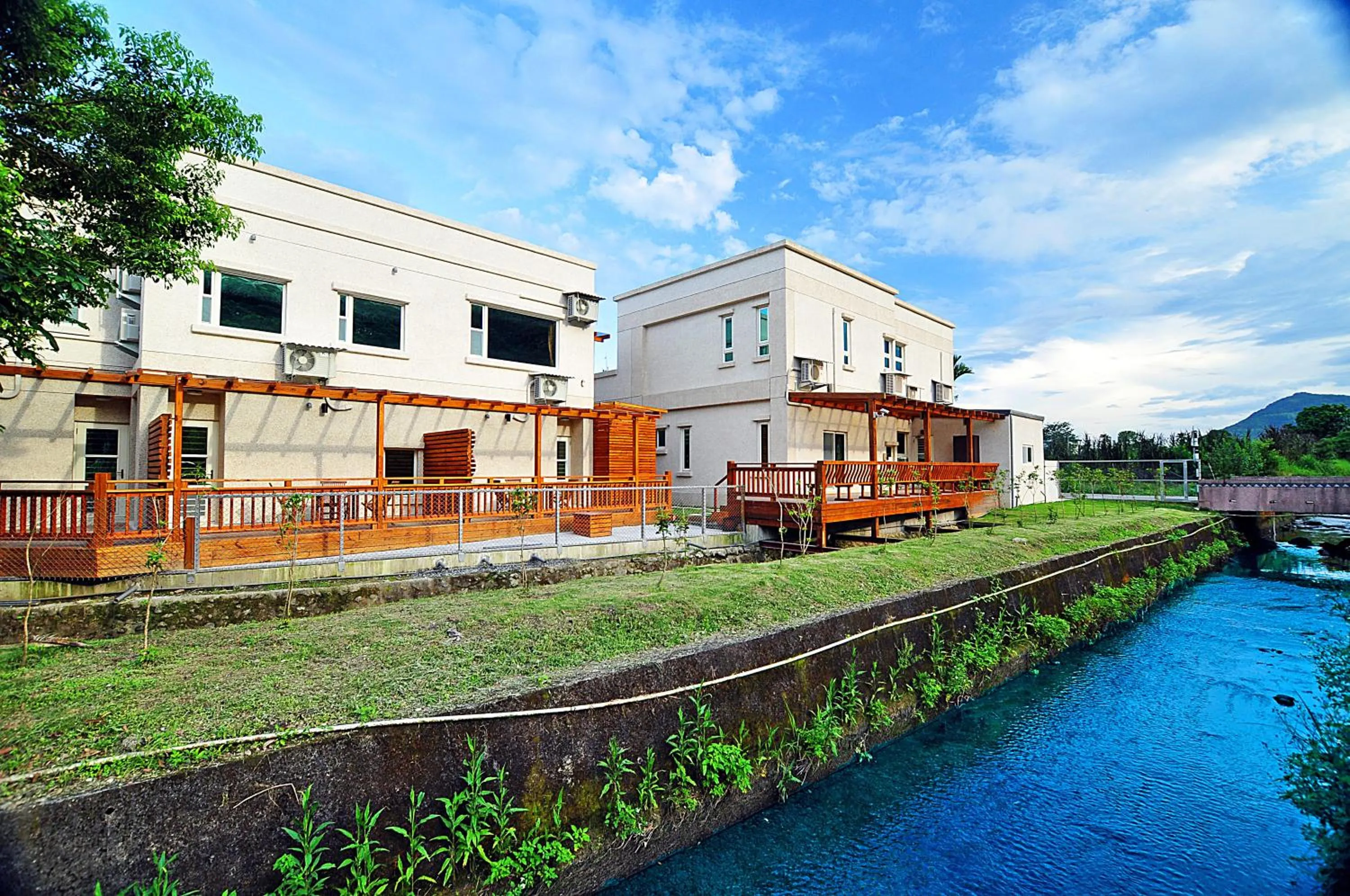 Property building in Cai Feng B&B