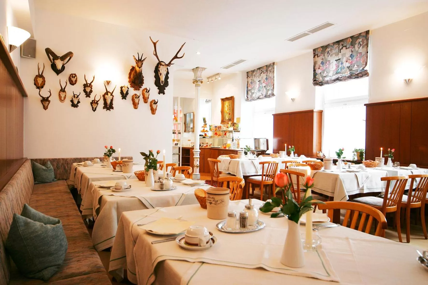 Restaurant/places to eat in Hotel Hirschen