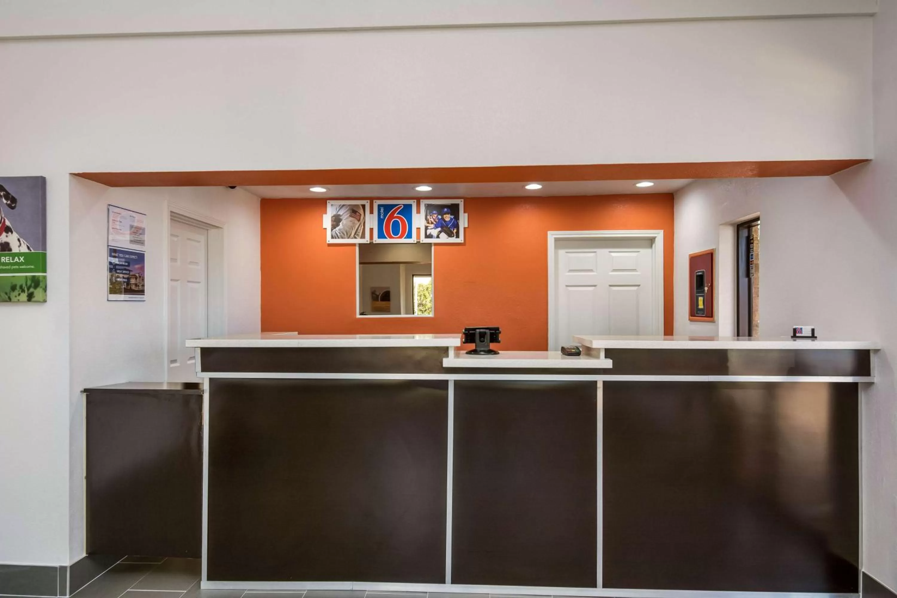 Property logo or sign in Motel 6-Freeport, TX