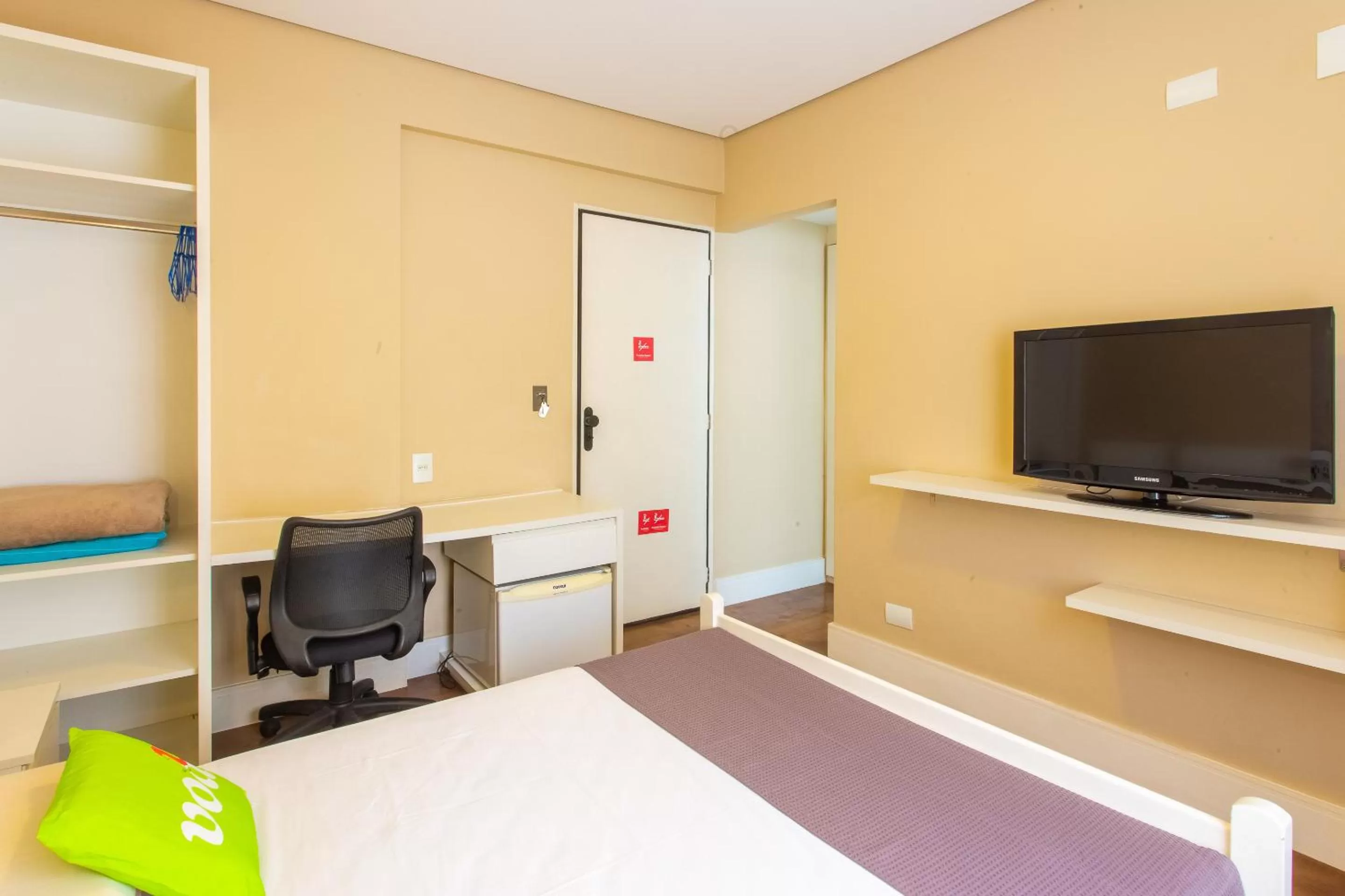 Bedroom, Bed in VOA San José Palace Hotel