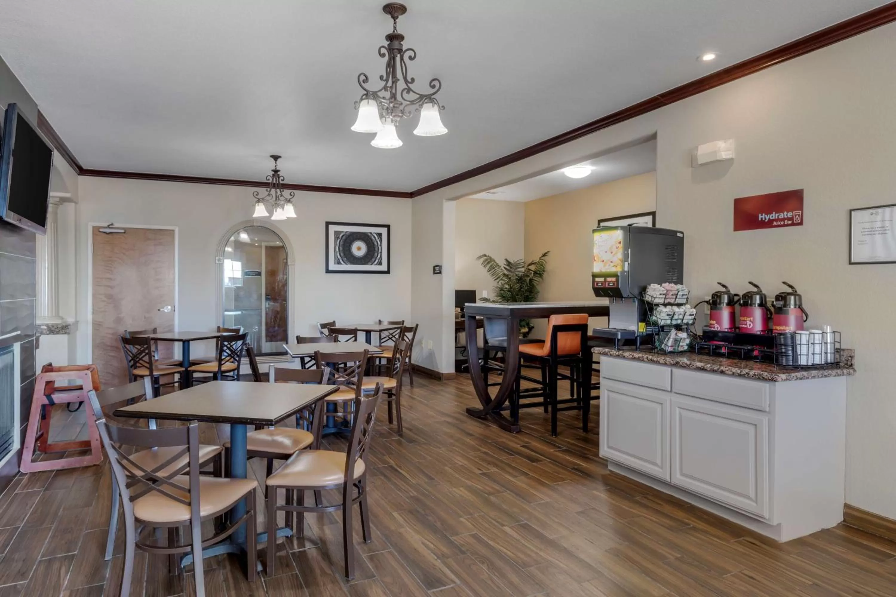 Breakfast, Restaurant/Places to Eat in Best Western Plus Sweetwater Inn & Suites