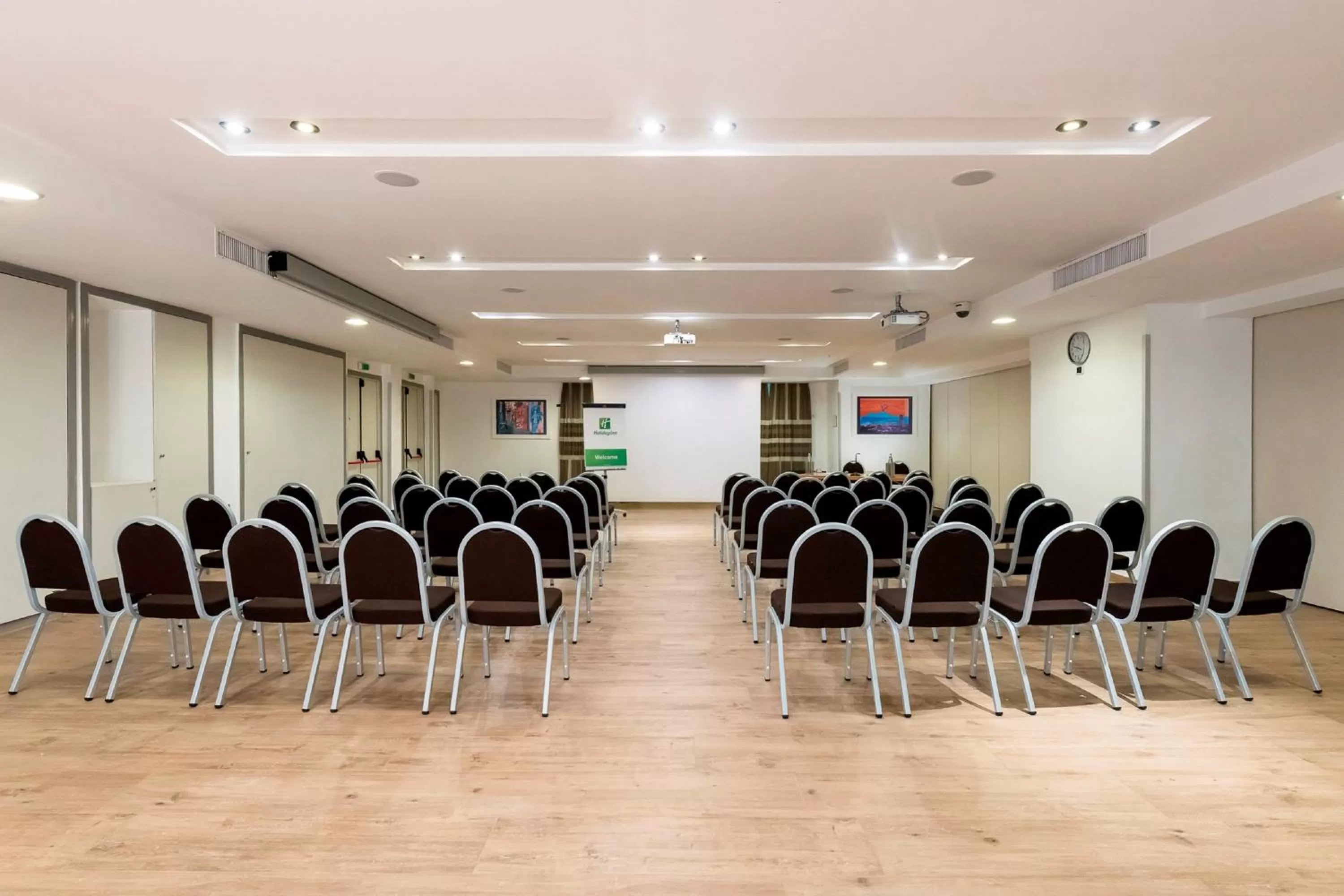 Meeting/conference room in Holiday Inn Naples by IHG