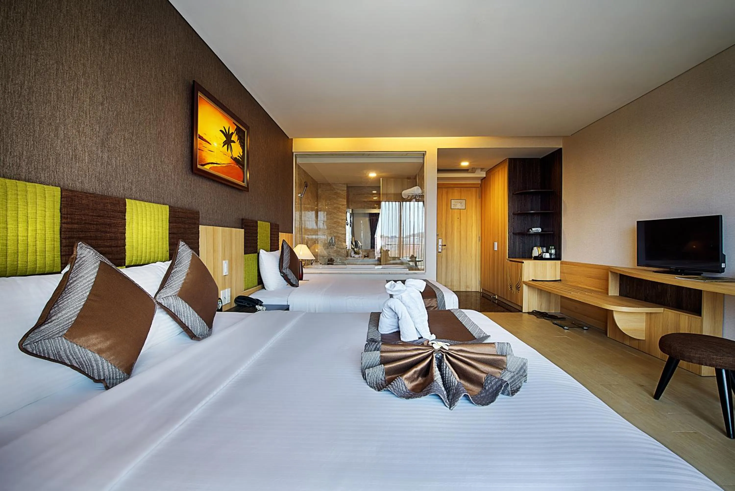 Photo of the whole room, Bed in Muong Thanh Holiday Muine Hotel