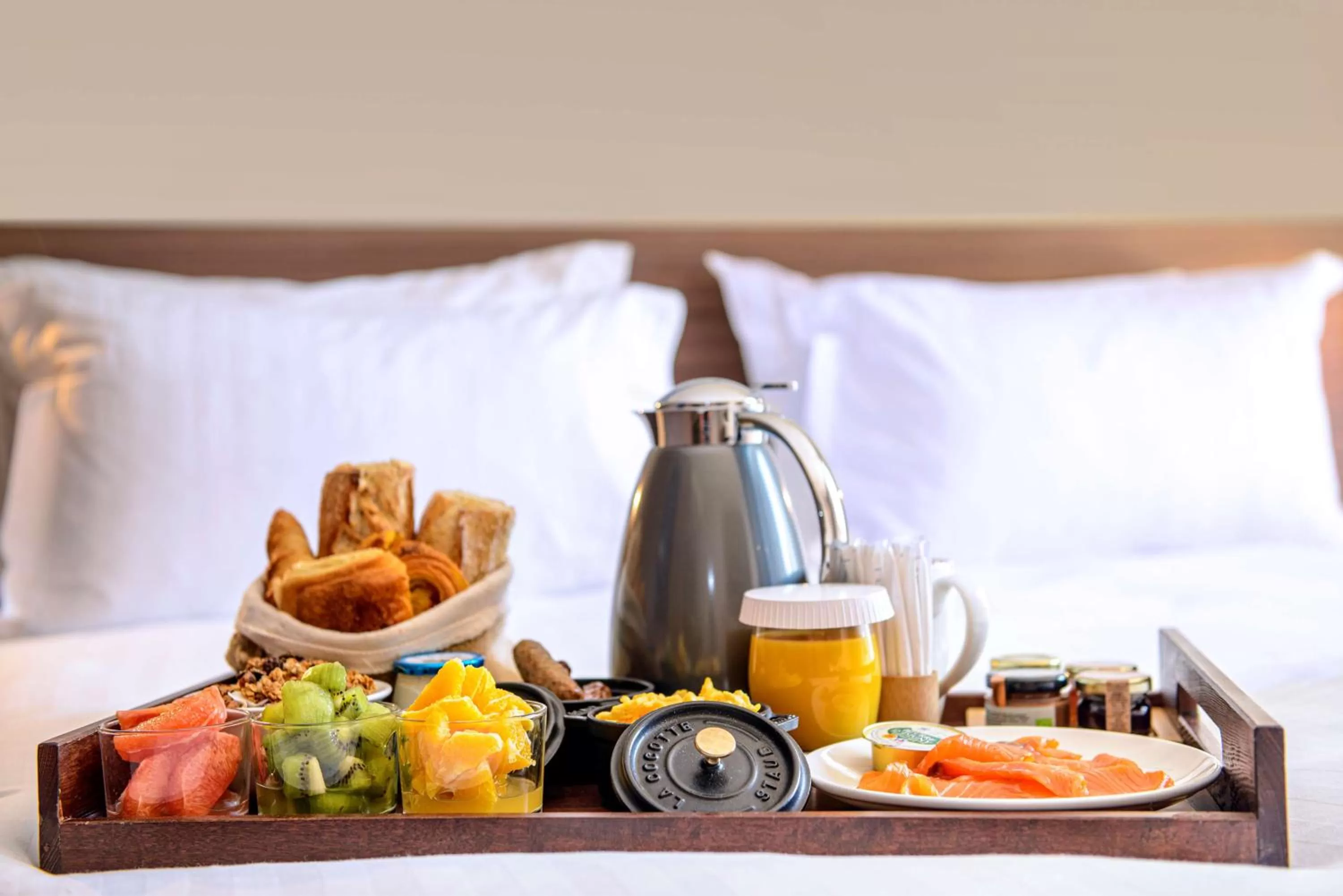 Breakfast in Radisson Blu Hotel, Rouen Centre