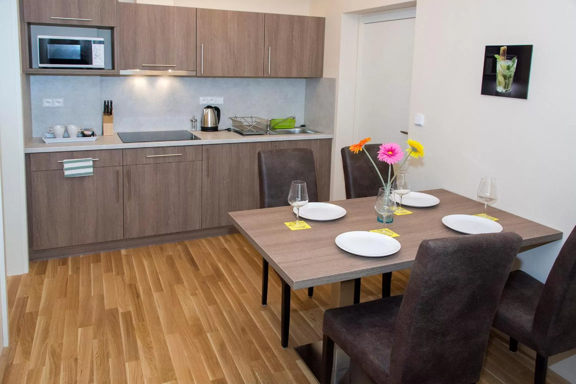 Kitchen or kitchenette in Limes Apartments