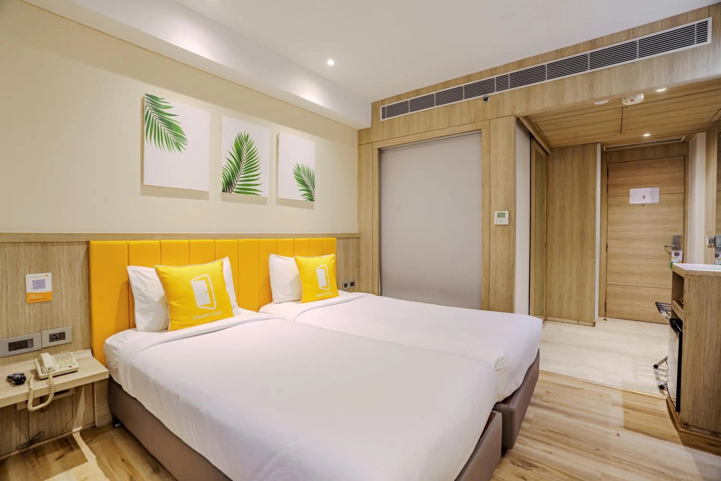Bedroom, Bed in Bloom Hotel - Karol Bagh