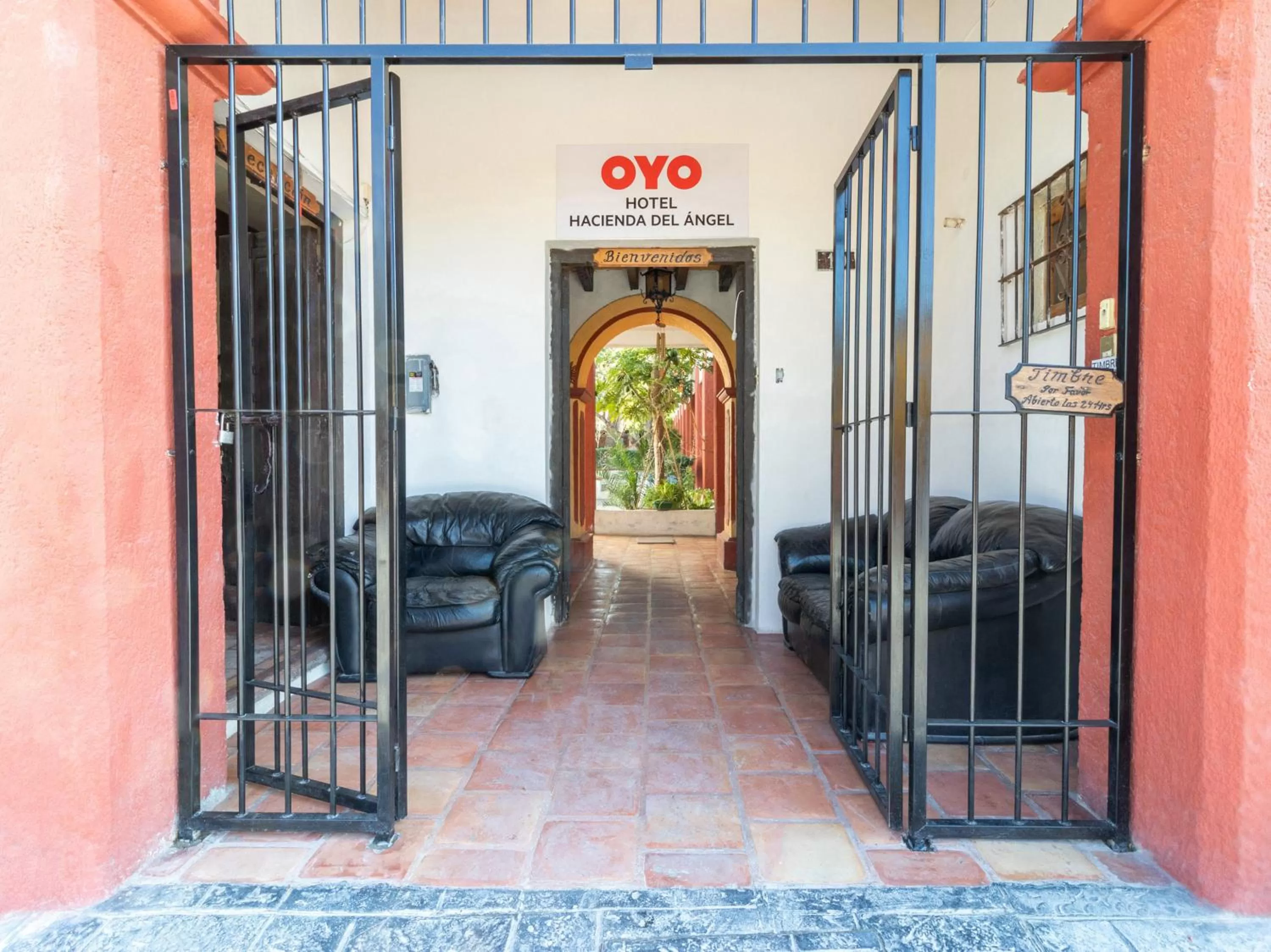 Facade/entrance in Hacienda Del Angel